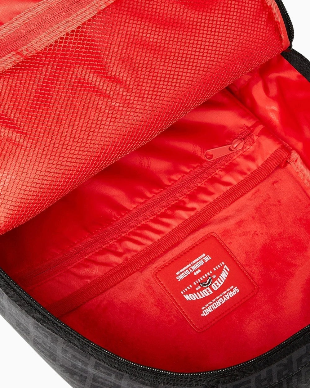 Sprayground Zaino 910B6249NSZ - SanShopLuxury - 2025, Accessori, Autunno/Inverno, Continuativo, Donna, FW25, Nero, New, Primavera/Estate, Sprayground, Stellato, Ultimo, Unica, UNISEX, Uomo, Valigeria, Zaino