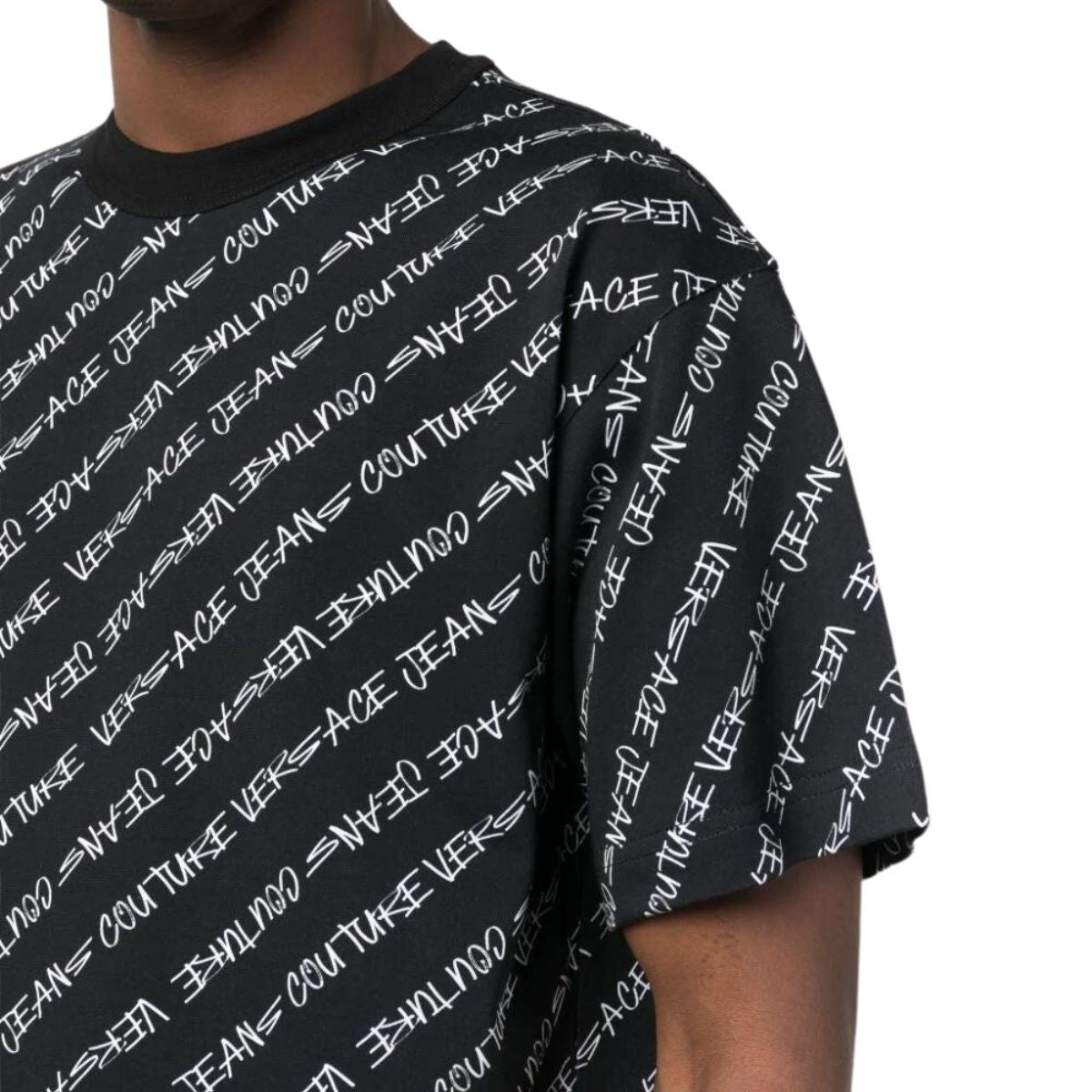 Versace Jeans Couture T-Shirt 75GAH6R0 JS220 - SanShopLuxury - 2023, 2XL, Abbigliamento, Autunno/Inverno, FW23, Idoneo, L, M, Nero, Outlet, T-Shirt, Uomo, Versace Jeans Couture, XL