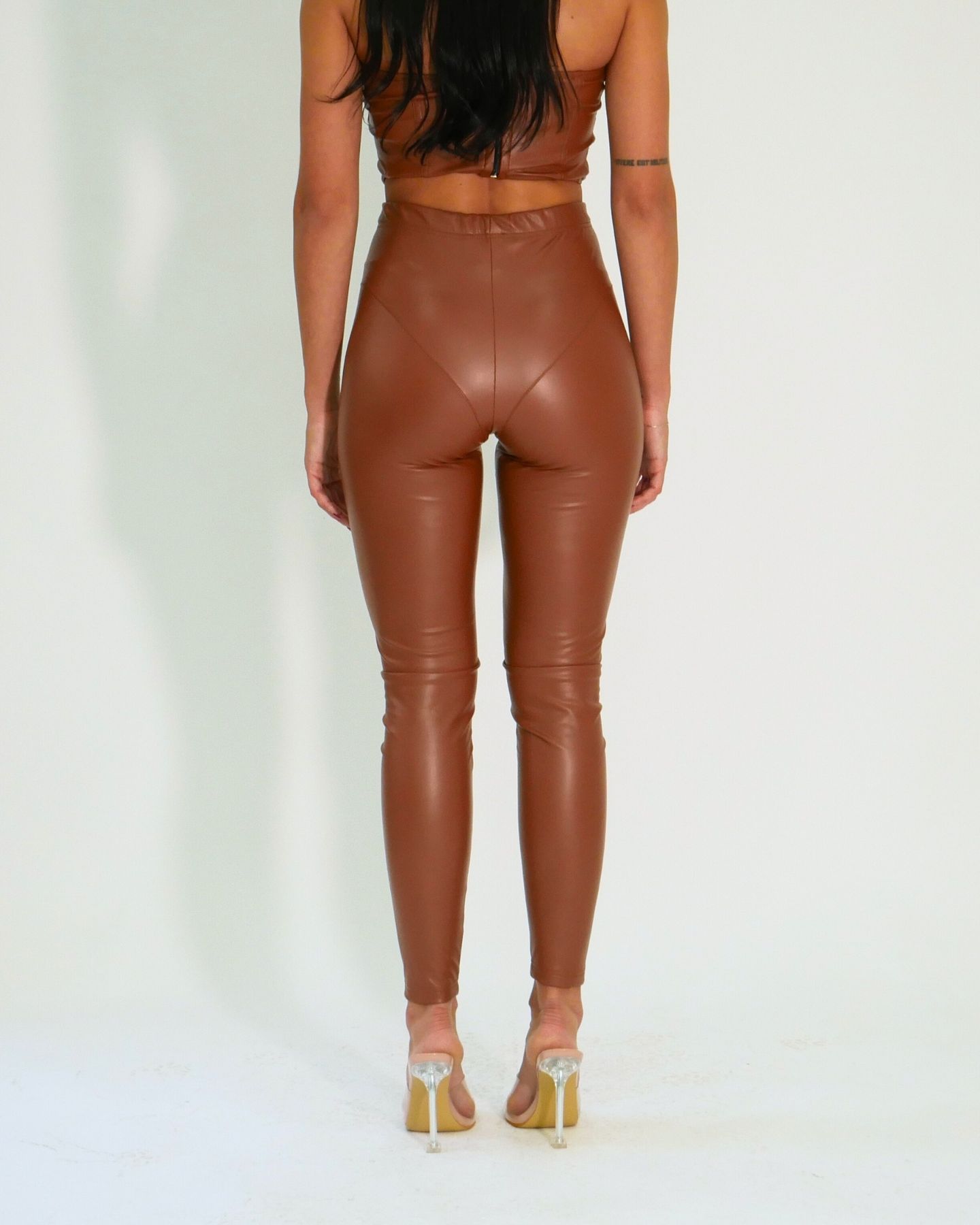 District Margherita Mazzei Leggings ED42 2311 - SanShopLuxury - 2024, 40, 42, 44, 46, 48, Abbigliamento, Autunno/Inverno, Beige, Cuoio, District Margherita Mazzei, Donna, FW24, Idoneo, Leggings, Outlet