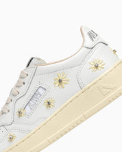 Autry Sneakers AULW/WE01