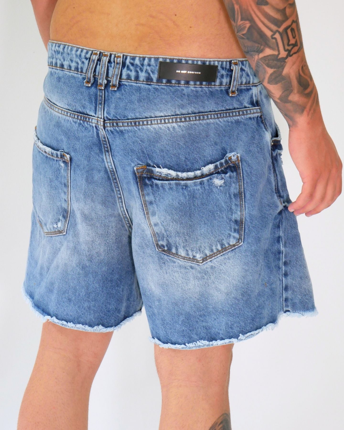 Donotconform Short SHORT3010 - SanShopLuxury - 2024, 44, 46, 48, 50, 52, 54, Abbigliamento, Blu, Donotconform, Idoneo, Outlet, Primavera/Estate, Short, SS24, Uomo