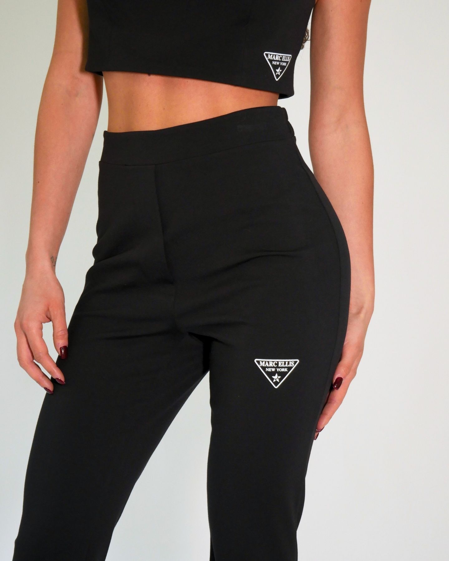 Marc Ellis Pantalone MC8215 - SanShopLuxury - 2024, A Zampa, Abbigliamento, Donna, Idoneo, L, M, Marc Ellis, Nero, Outlet, Pantalone, Primavera/Estate, S, SS24, XL, XS