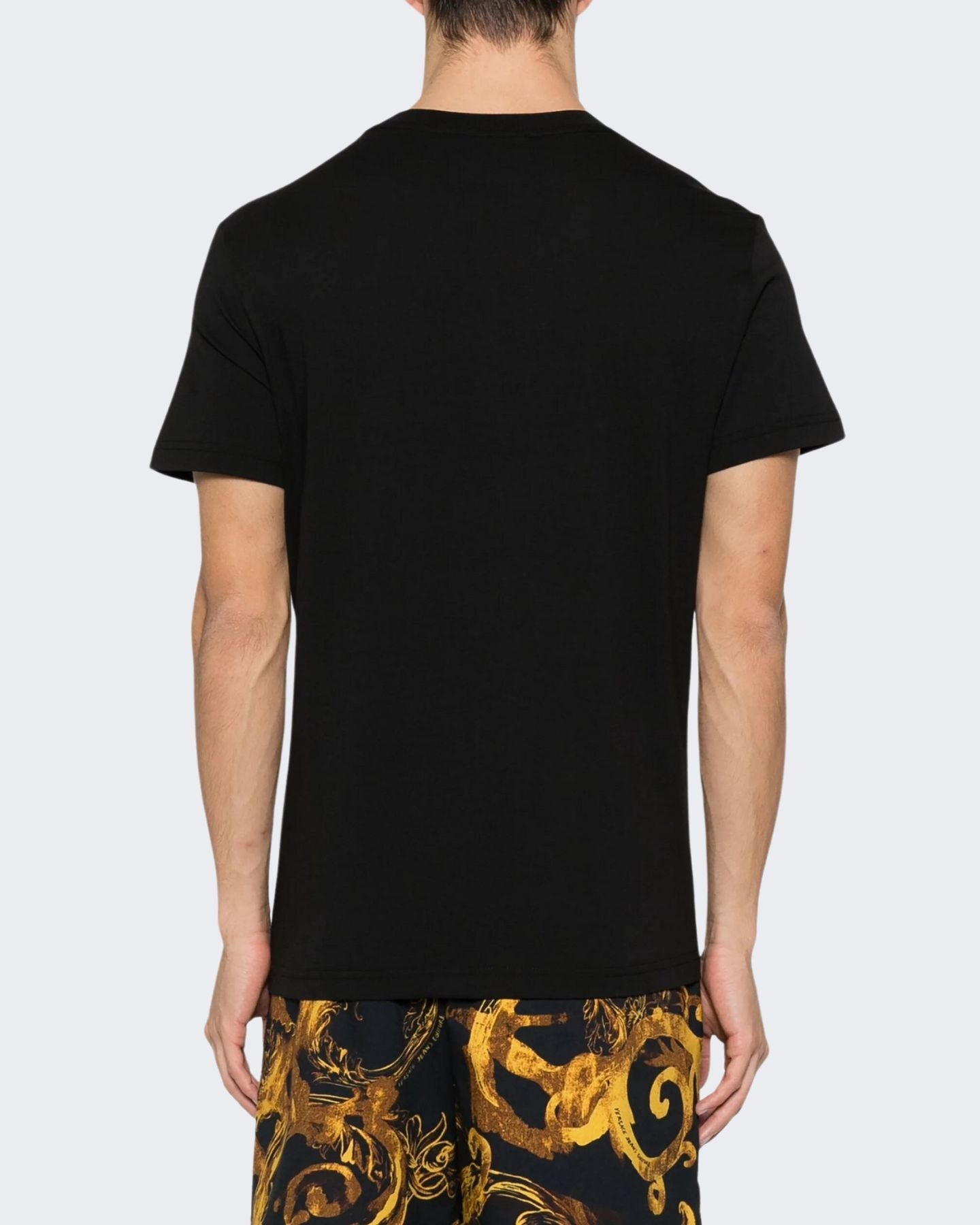 Versace Jeans Couture T-Shirt 76GAHT00/CJ00TG89 - SanShopLuxury - 2024, Abbigliamento, Idoneo, L, M, Nero-Oro, Outlet, Primavera/Estate, SS24, T-Shirt, Uomo, Versace Jeans Couture, XL, XXL