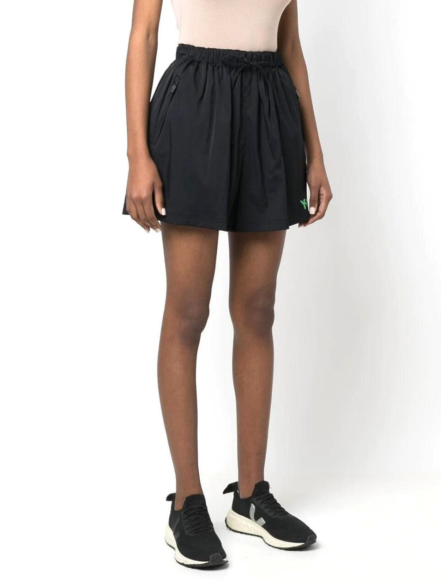 Adidas Y-3 Short HG8543 - SanShopLuxury - 2022, Abbigliamento, Adidas Y-3, Donna, Idoneo, L, M, Nero, Outlet, Primavera/Estate, S, Short, SS22, Ultimo