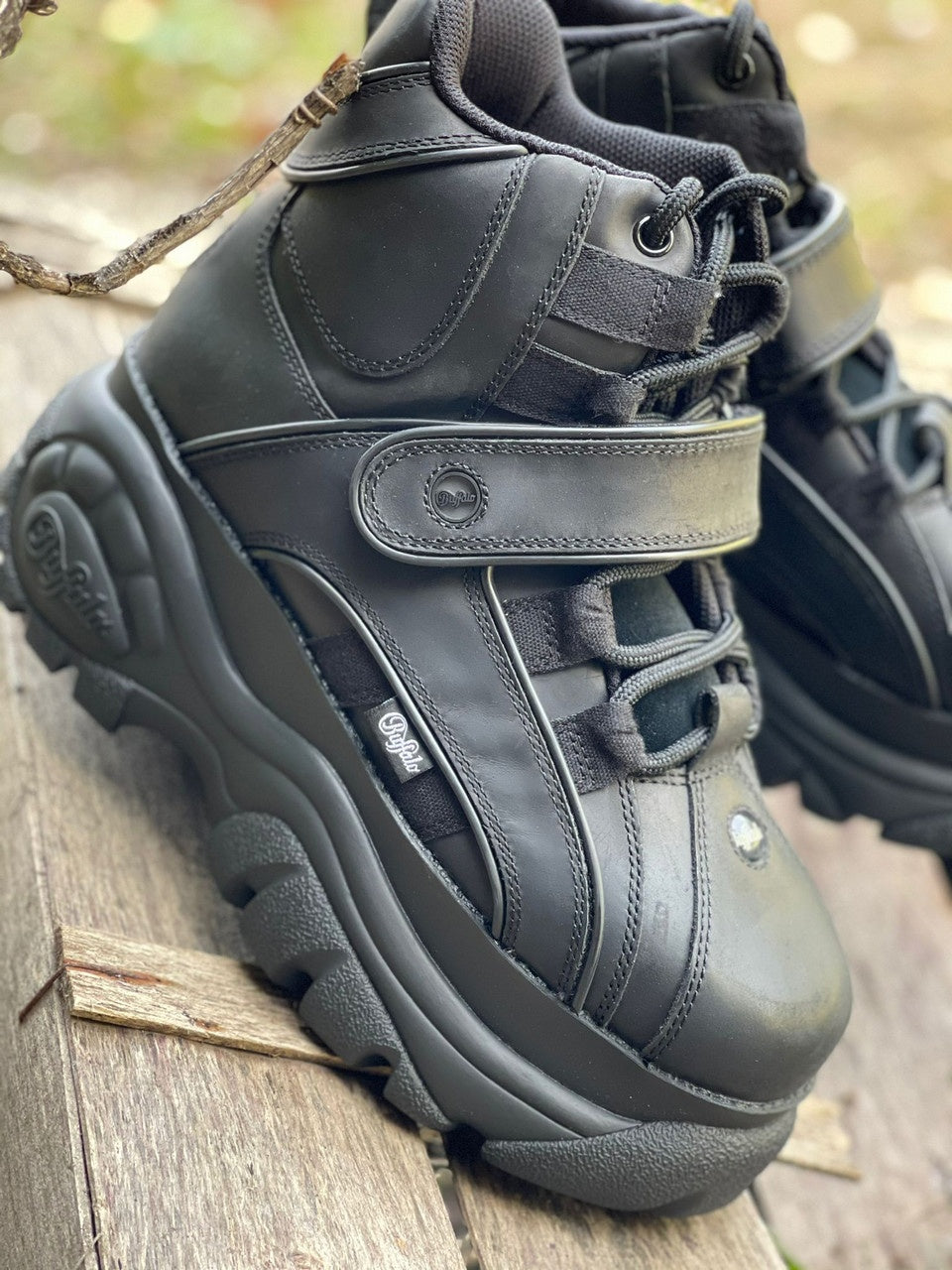 Buffalo Anfibi BFL134814 - SanShopLuxury - -50%, 2020, 36, 38, 39, 40, 41, Anfibi, Autunno/Inverno, Bianco, Buffalo, Calzature, Donna, FW20, Nero, Outlet