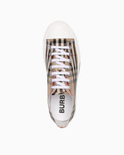 Burberry Sneakers 8049745 A7028