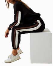 Guess Pantatuta V5BB02 KCX22 JBLK - SanShopLuxury - 2025, Abbigliamento, Autunno/Inverno, Donna, FW25, Guess, Idoneo, M, Nero, New, Pantatuta, S, XS