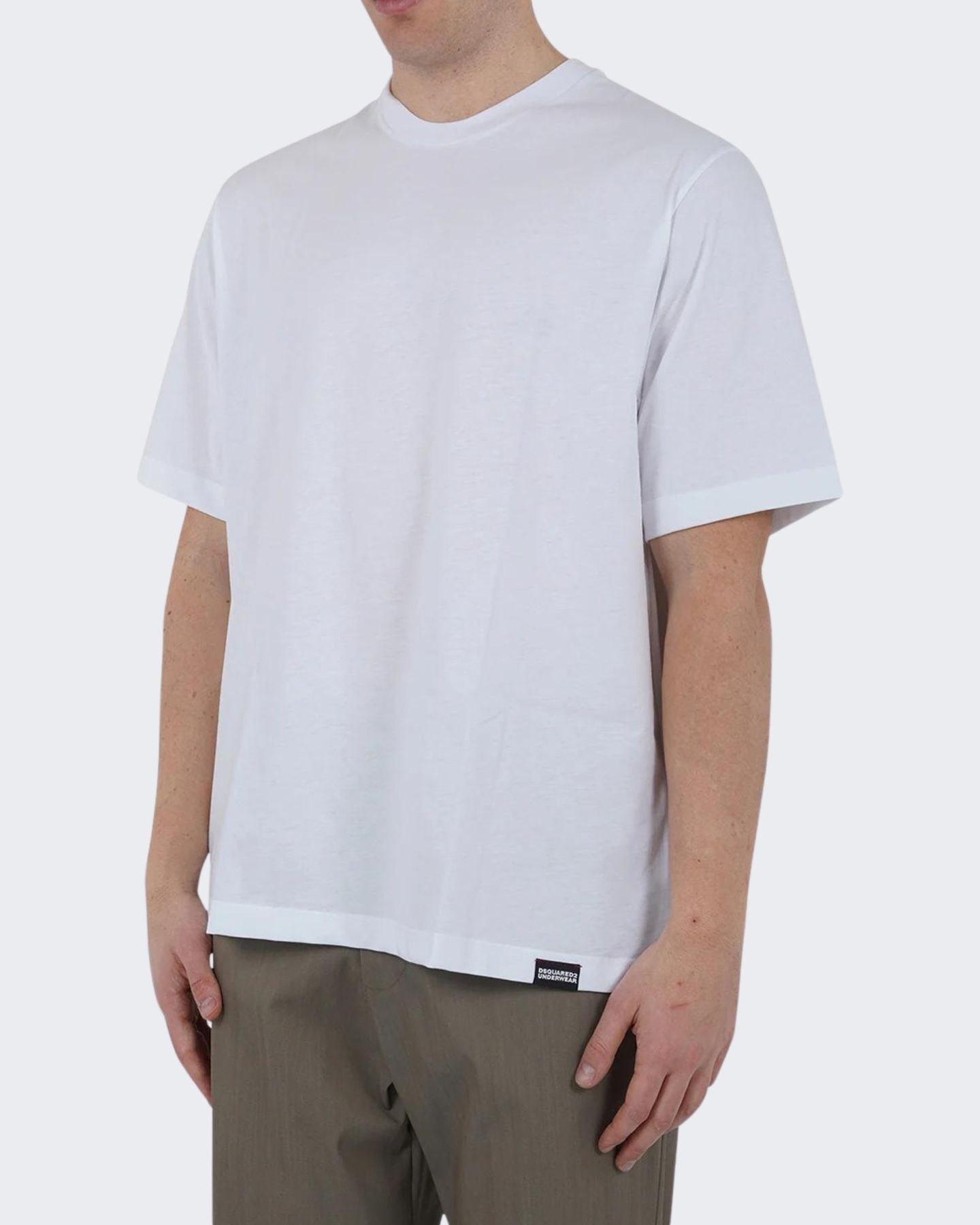 Dsquared2 T-Shirt D9M3Z5090 - SanShopLuxury - 2024, Abbigliamento, Beachwear, Bianco, Dsquared2, Idoneo, L, M, Nero, Outlet, Primavera/Estate, S, SS24, T-Shirt, Uomo, XL, XXL