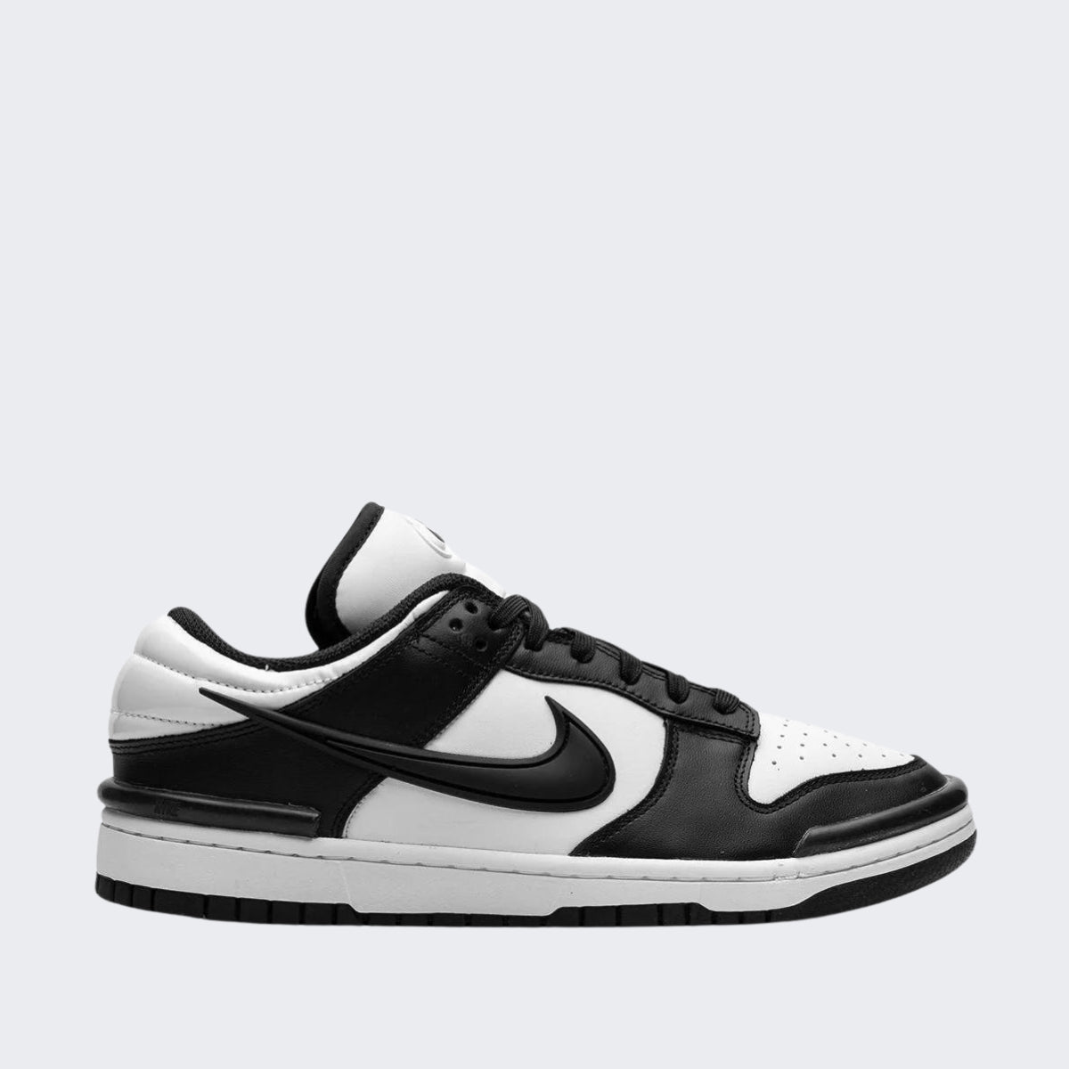 Nike Sneakers DZ2794 - SanShopLuxury - 40.5, 43, Autunno/Inverno, Calzature, Carry Over, Continuativo, Donna, Dunk Low, Nero, Nero-Bianco, New, Nike, Primavera/Estate, Sneakers, Stellato, UNISEX, Uomo