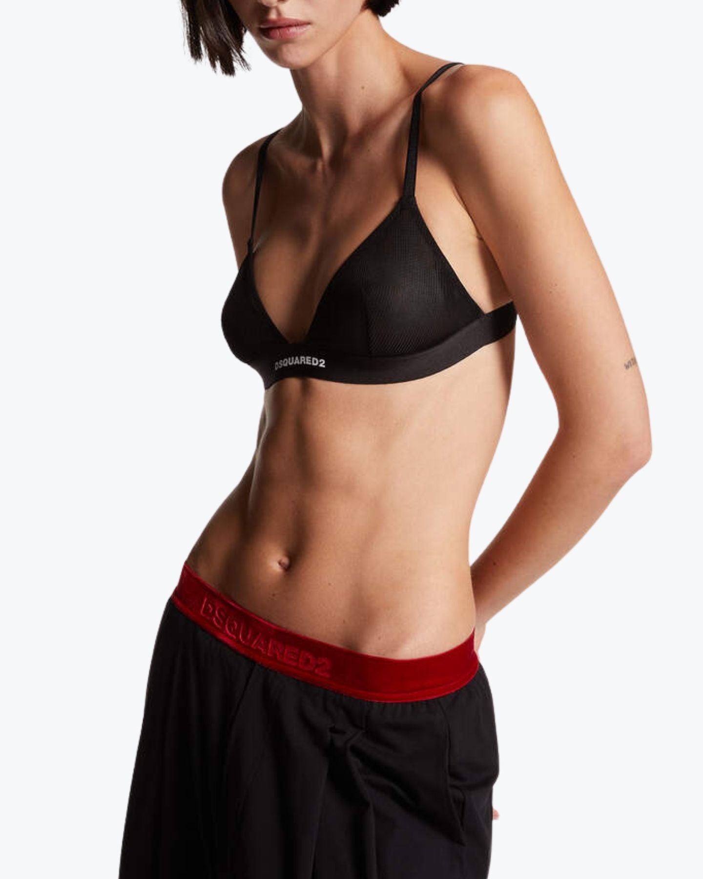 Dsquared2 Reggiseno D8R105740-010 - SanShopLuxury - 1°, 2°, 3°, 4°, 5°, Autunno/Inverno, Carry Over, Continuativo, Donna, Dsquared2, Idoneo, Intimo, Nero, New, Primavera/Estate, Reggiseno