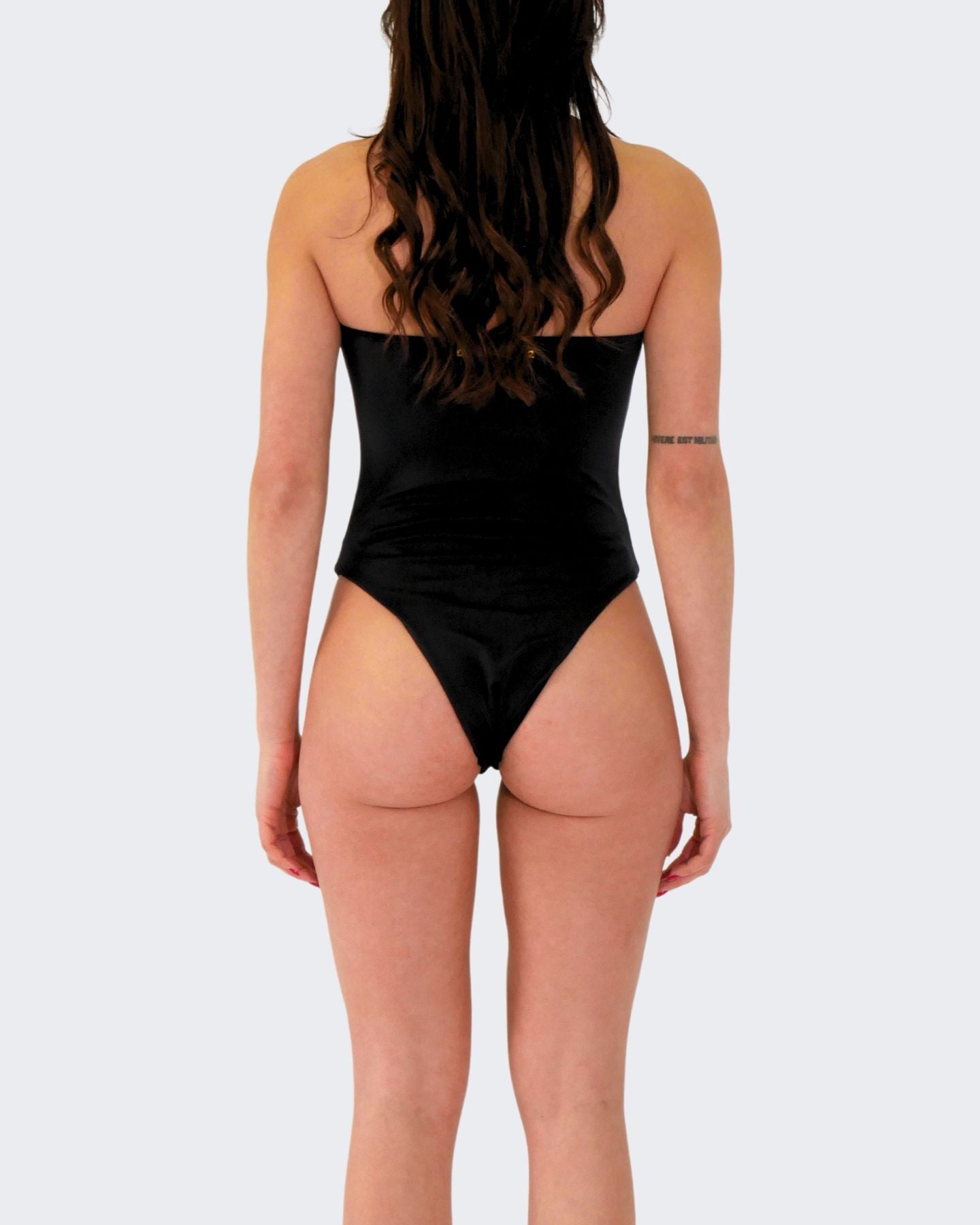 Dsquared2 Costume D6BK84920 - SanShopLuxury - 2024, 38, 40, 42, 44, 46, Abbigliamento, Avorio, Beachwear, Costume, Donna, Dsquared2, Idoneo, Intero, Nero, Outlet, Primavera/Estate, SS24