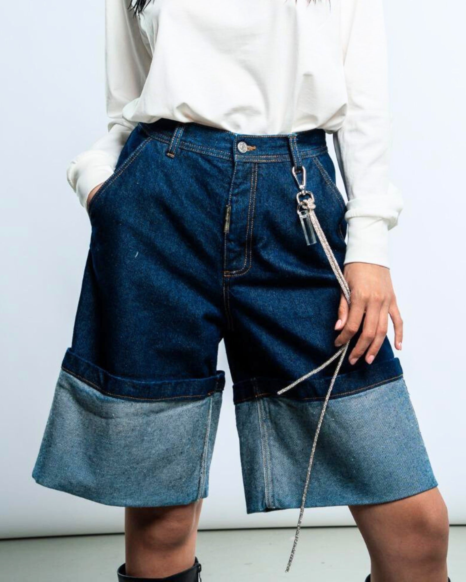 Donotconform Short W-SHORT30 - SanShopLuxury - 2025, 40, 42, 44, 46, 48, Abbigliamento, Blu, Donna, Donotconform, Idoneo, New, Primavera/Estate, Short, SS25