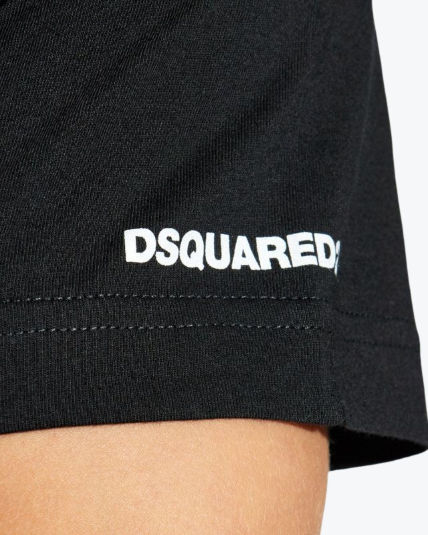 Dsquared2 T-Shirt D9X3C5410-001 - SanShopLuxury - 2024, Abbigliamento, Autunno/Inverno, Continuativo, Dsquared2, FW24, Idoneo, L, M, Nero, Outlet, Primavera/Estate, S, T-Shirt, Uomo, XL, XXL