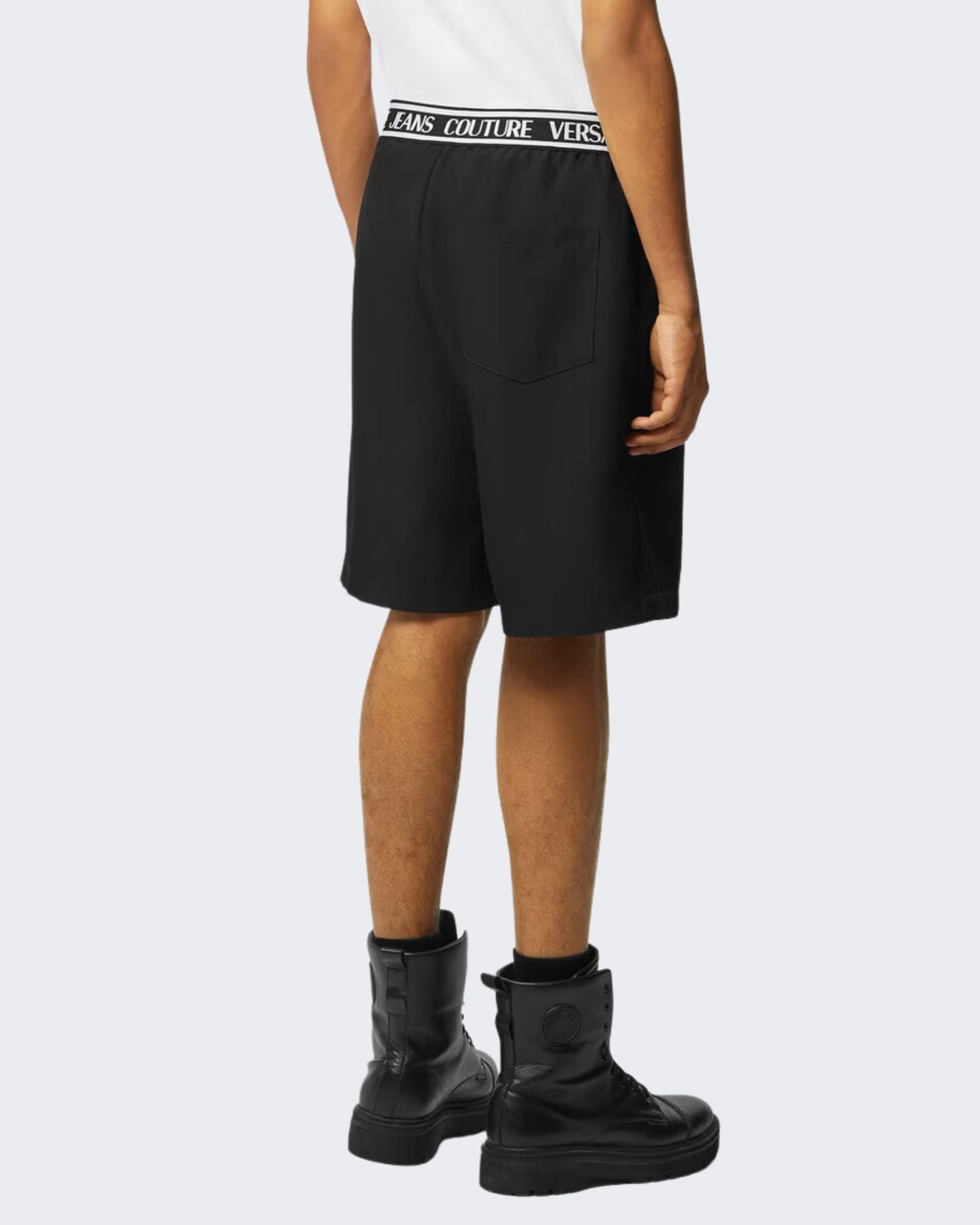 Versace Jeans Couture Short 76GAD119/N0307899 - SanShopLuxury - 2024, Abbigliamento, Idoneo, Nero, Outlet, Pantaloncino, Primavera/Estate, S, Short, SS24, Ultimo, Uomo, Versace Jeans Couture