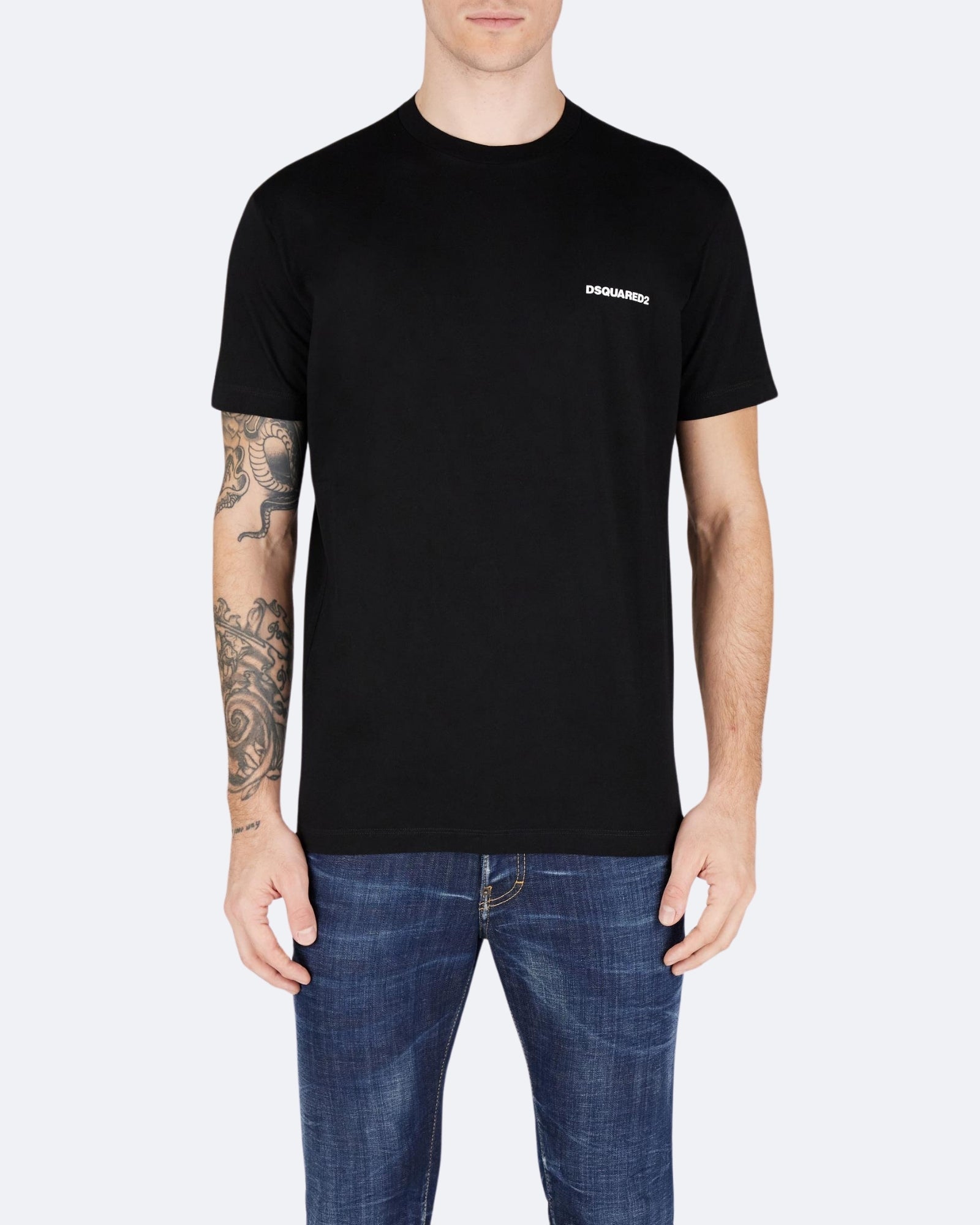 Dsquared2 T-Shirt S74GD1338/D20020900 - SanShopLuxury - 2025, Abbigliamento, Autunno/Inverno, Continuativo, Dsquared2, Idoneo, jeans, L, M, Nero, New, Primavera/Estate, SS25, T-Shirt, Uomo, XL, XXL, XXXL