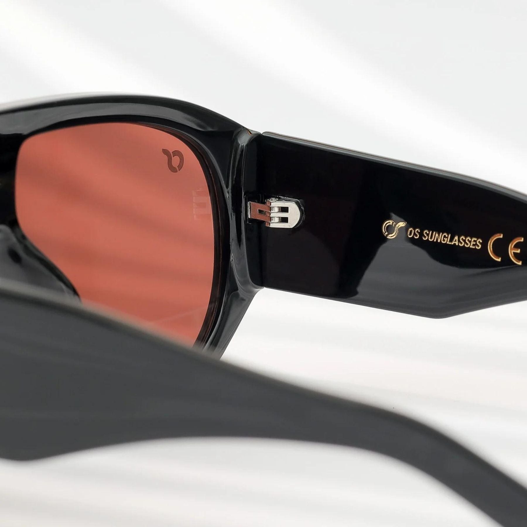 Sunglasses Occhiali VENEZIA-C02 - SanShopLuxury - Accessori, Autunno/Inverno, Bellezza, Carry Over, Continuativo, Donna, Idoneo, New, Occhiali, Primavera/Estate, Rosso, Sunglasses, UNISEX, Uomo