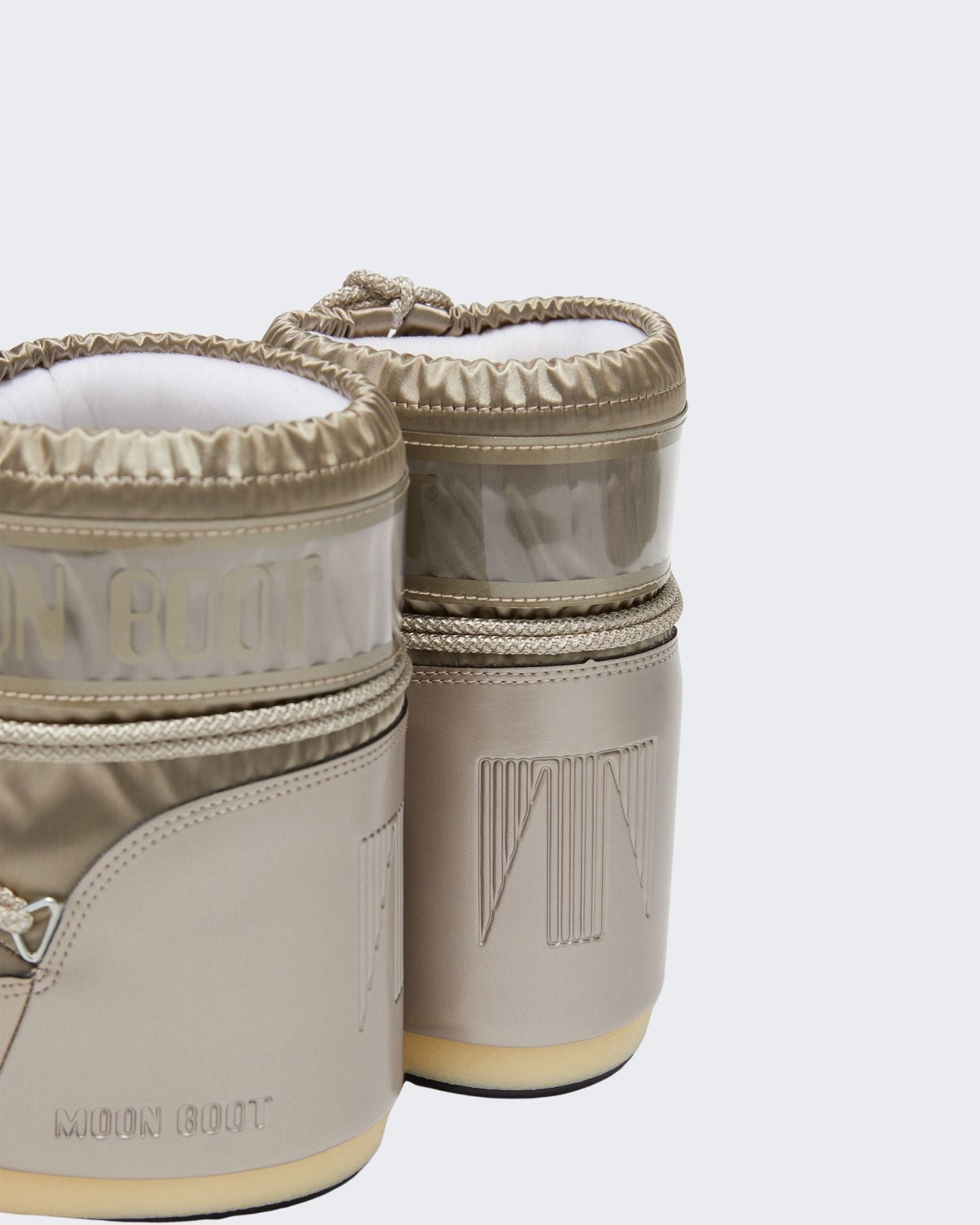 Moon Boot Stivali 80D1409350 B003 - SanShopLuxury - 36/38, 39/41, Autunno/Inverno, Calzature, Carry Over, Donna, Idoneo, Moon Boot, New, Oro, Platino, Stivali, Stivali da neve