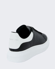 Alexander Mcqueen Sneakers 553680 WHGP5 1070 - SanShopLuxury - 40, 40.5, 41, 41.5, 42, 42.5, 43, 43.5, Alexander Mcqueen, Autunno/Inverno, Calzature, Carry Over, Continuativo, Nero, Nero-Bianco, New, Primavera/Estate, Sneakers, Stellato, Uomo