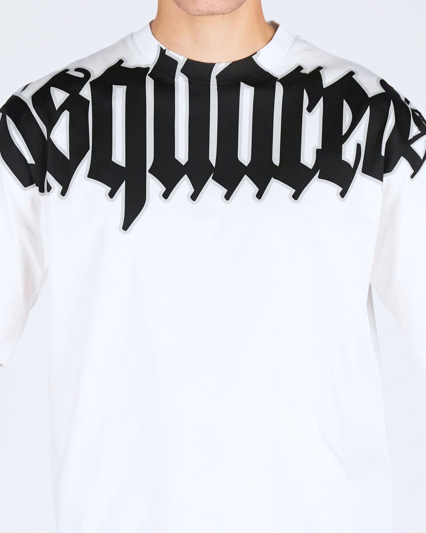 Dsquared2 T-Shirt S74GD1264/S23009100 - SanShopLuxury - 2024, Abbigliamento, Bianco, Bianco-Nero, Dsquared2, Idoneo, L, M, Outlet, Primavera/Estate, S, SS24, T-Shirt, Uomo, XL, XXL