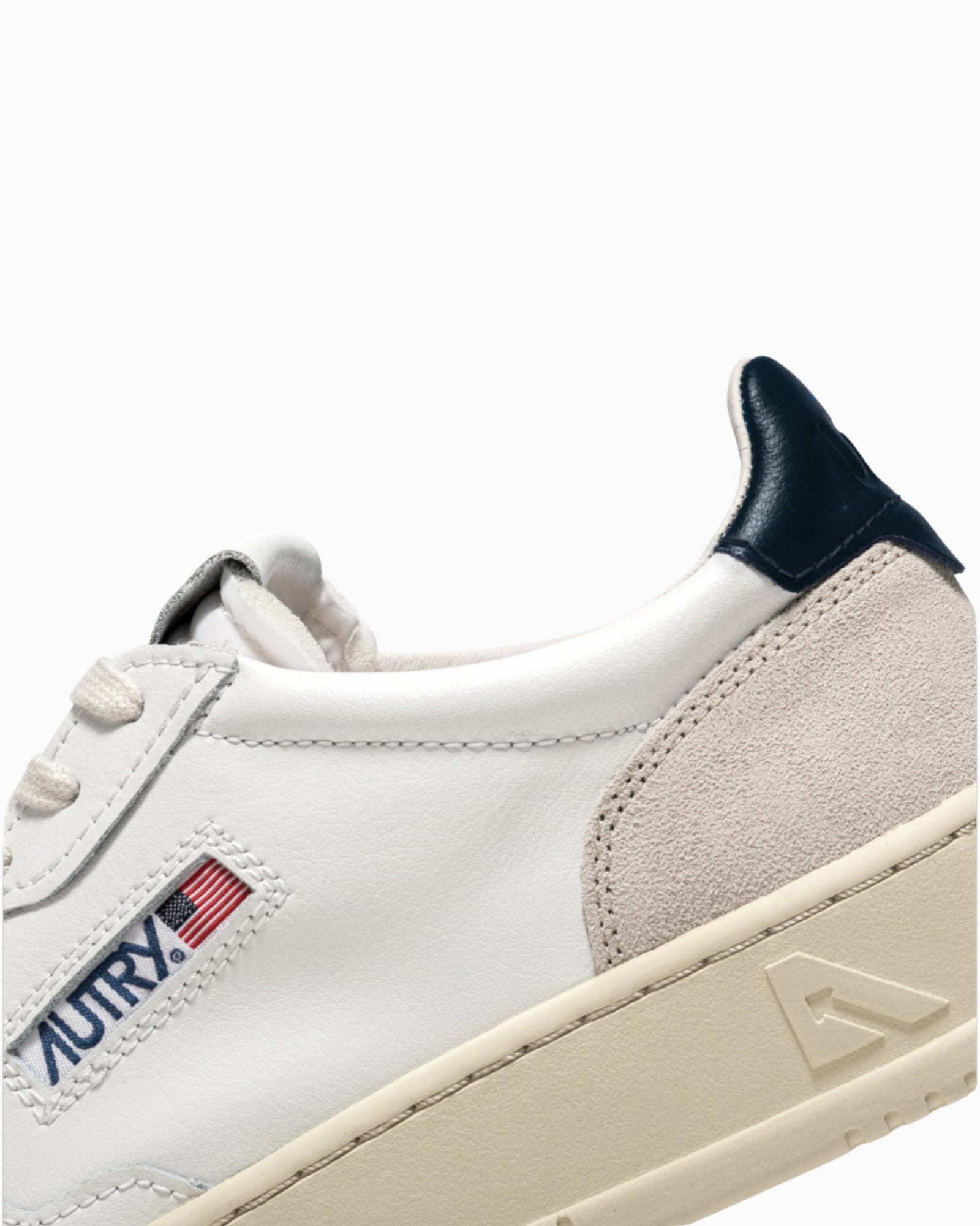 Autry Sneakers AULM/LS28