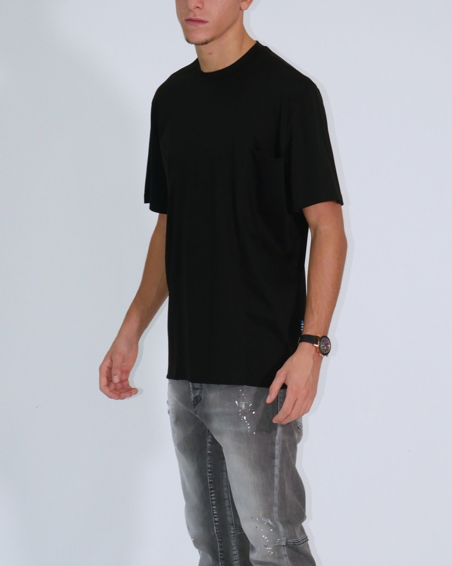 Chiodi Milano T-Shirt 0299-N - SanShopLuxury - 2024, Abbigliamento, Autunno/Inverno, Chiodi Milano, Continuativo, FW24, Idoneo, L, M, Nero, Outlet, Primavera/Estate, S, T-Shirt, Uomo, XL, XXL, XXXL, XXXXL