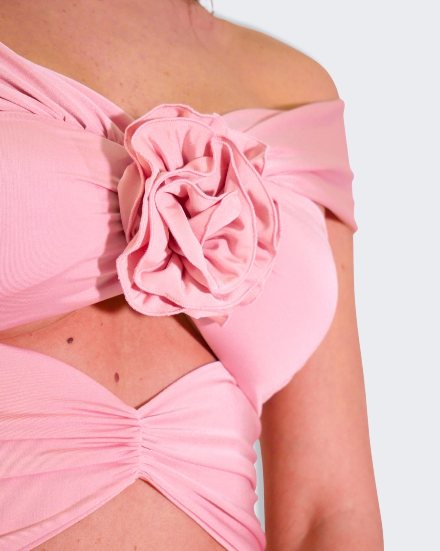 District Margherita Mazzei Costume 4LU51 - SanShopLuxury - 1°, 2024, 2°, 3°, 4°, 5°, Abbigliamento, Beachwear, Cipria, Costume, District Margherita Mazzei, Donna, Idoneo, Intero, Nero, Outlet, Primavera/Estate, Rosa, SS24