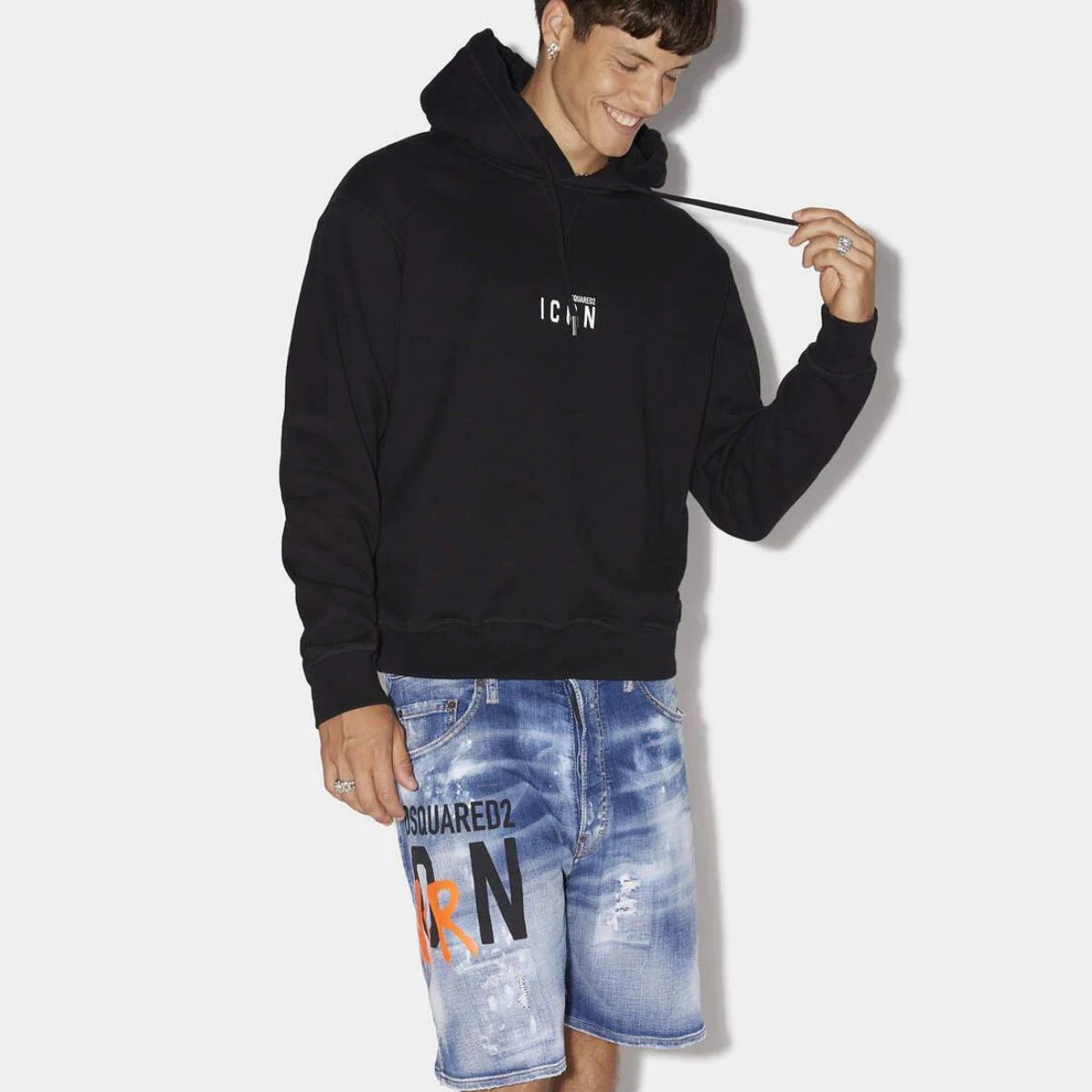 Dsquared2 Felpa S79GU0010 - SanShopLuxury - 2023, Abbigliamento, Autunno/Inverno, Bianco, Bianco-Nero, Con Cappuccio, Dsquared2, Felpa, FW23, Idoneo, L, M, Nero, Nero-Bianco, Outlet, Uomo, XL