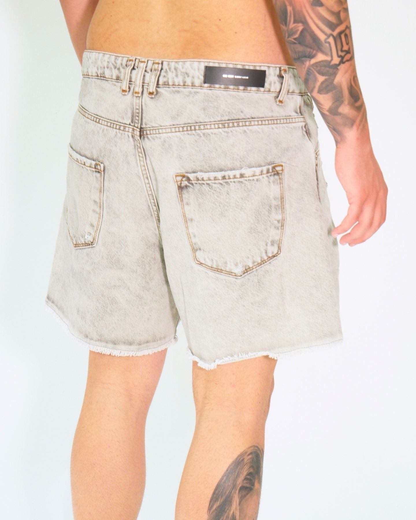 Donotconform Short SHORT3020 - SanShopLuxury - 2024, 44, 46, 48, 50, 52, 54, Abbigliamento, Donotconform, Grigio, Idoneo, Outlet, Primavera/Estate, Short, SS24, Uomo