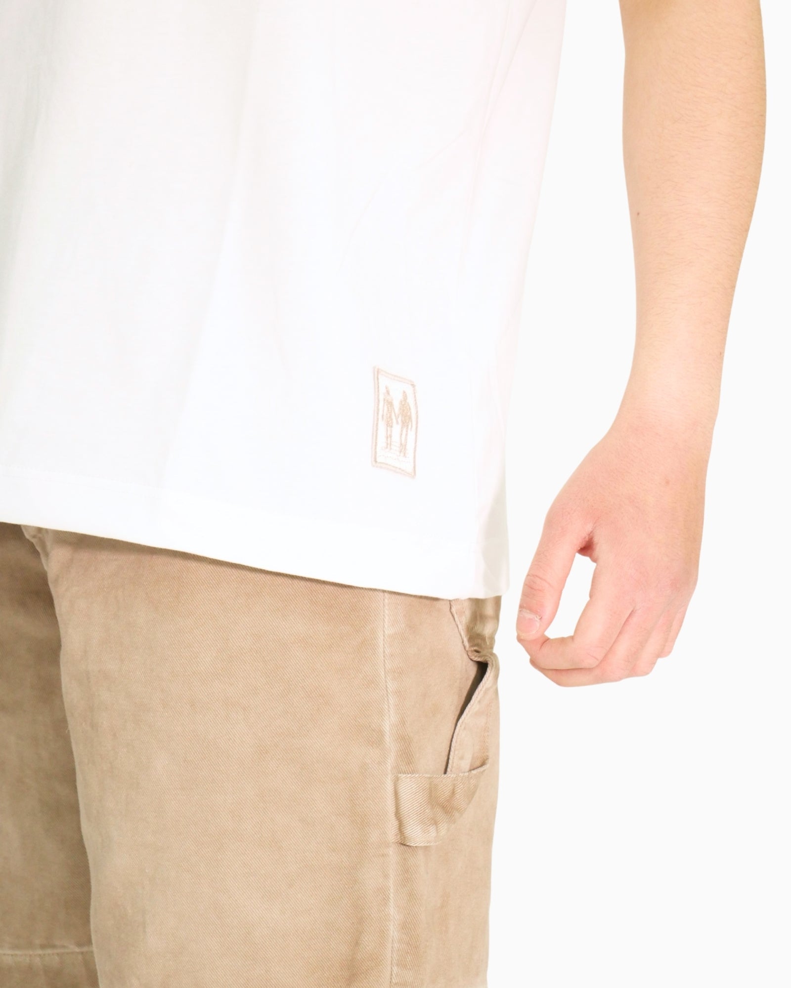 Gavensemble T-Shirt SS25-TEE324-B - SanShopLuxury - 2025, Abbigliamento, Bianco, Gavensemble, Idoneo, L, M, New, Primavera/Estate, S, SS25, T-Shirt, Uomo, XL, XXL