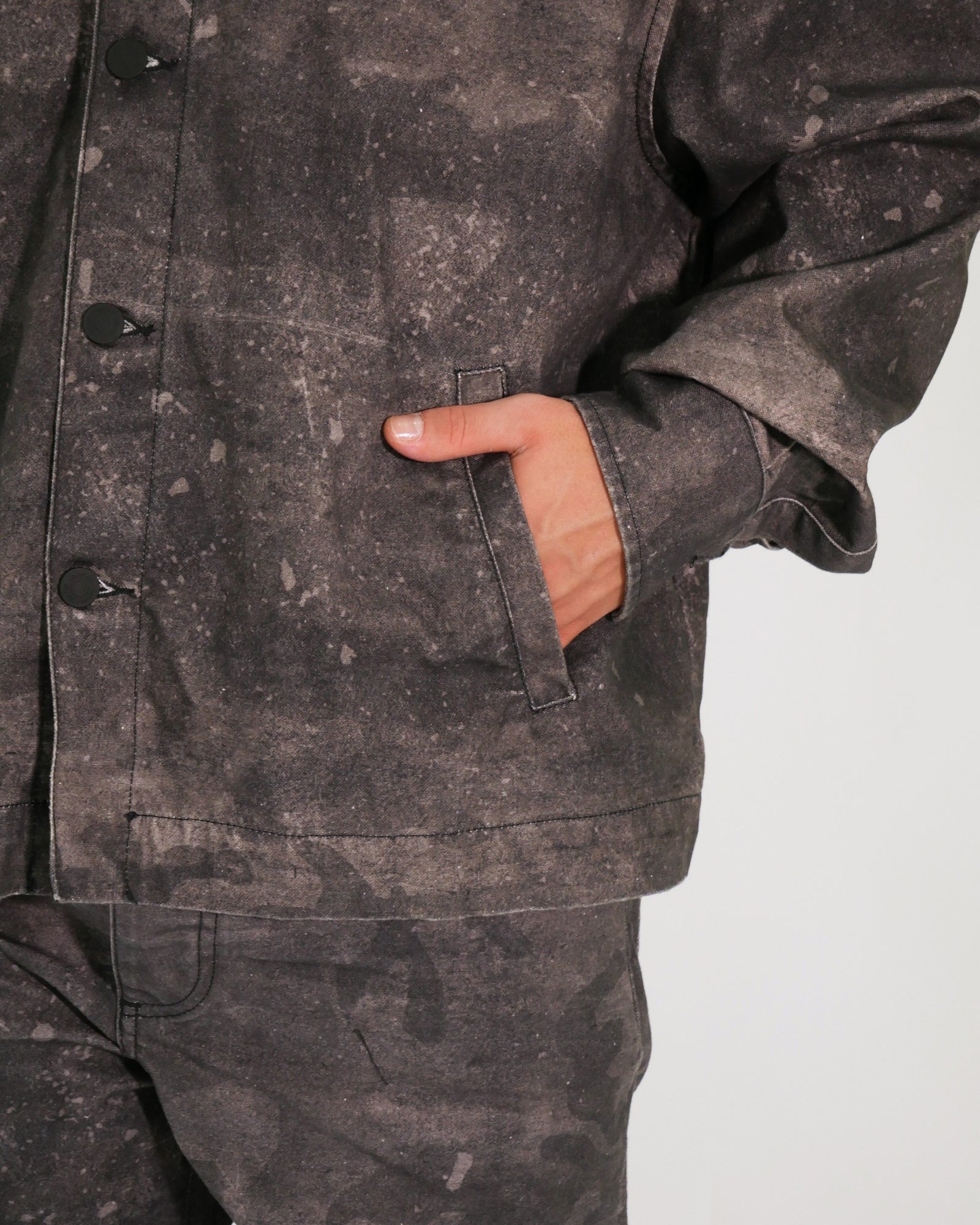 Donotconform Camicia SHIRT2040-N - SanShopLuxury - 2025, Abbigliamento, Autunno/Inverno, Camicia, Continuativo, Donotconform, FW25, Idoneo, L/XL, Nero, New, Primavera/Estate, S/M, Uomo