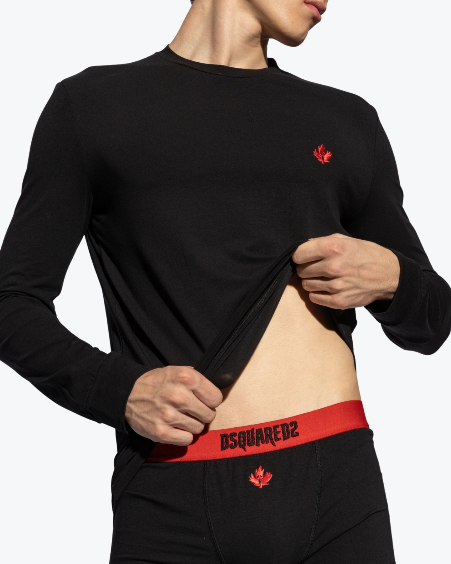 Dsquared2 T-Shirt D9M105470-001 - SanShopLuxury - 2024, Abbigliamento, Autunno/Inverno, Continuativo, Dsquared2, FW24, Idoneo, L, M, Nero, Outlet, Primavera/Estate, S, T-Shirt, Uomo, XL, XXL