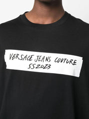 Versace Jeans Couture T-Shirt 74GAHE01 CJ00E - SanShopLuxury - 2023, Abbigliamento, Autunno/Inverno, Bianco, Continuativo, Idoneo, L, M, Nero, Outlet, Primavera/Estate, S, SS23, T-Shirt, Uomo, Versace Jeans Couture, XS