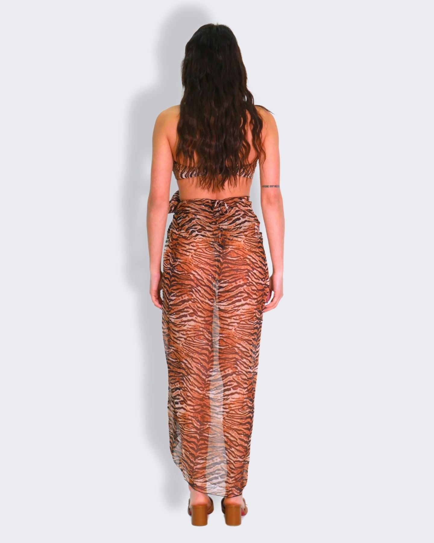 District Margherita Mazzei Copricostume 4TP01 - SanShopLuxury - 2024, Abbigliamento, Beachwear, Copricostume, District Margherita Mazzei, Donna, Idoneo, Marrone, Outlet, Pareo, Primavera/Estate, SS24, Taglia Unica, Ultimo