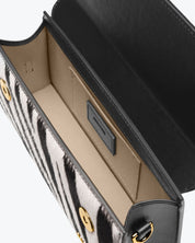 Jacquemus Borsa a Tracolla 213BA004-3209-9DZ - SanShopLuxury - 2024, Accessori, Autunno/Inverno, Borsa a Tracolla, Carry Over, Continuativo, Donna, Idoneo, Jacquemus, Nero, New, Primavera/Estate, Unica, Valigeria