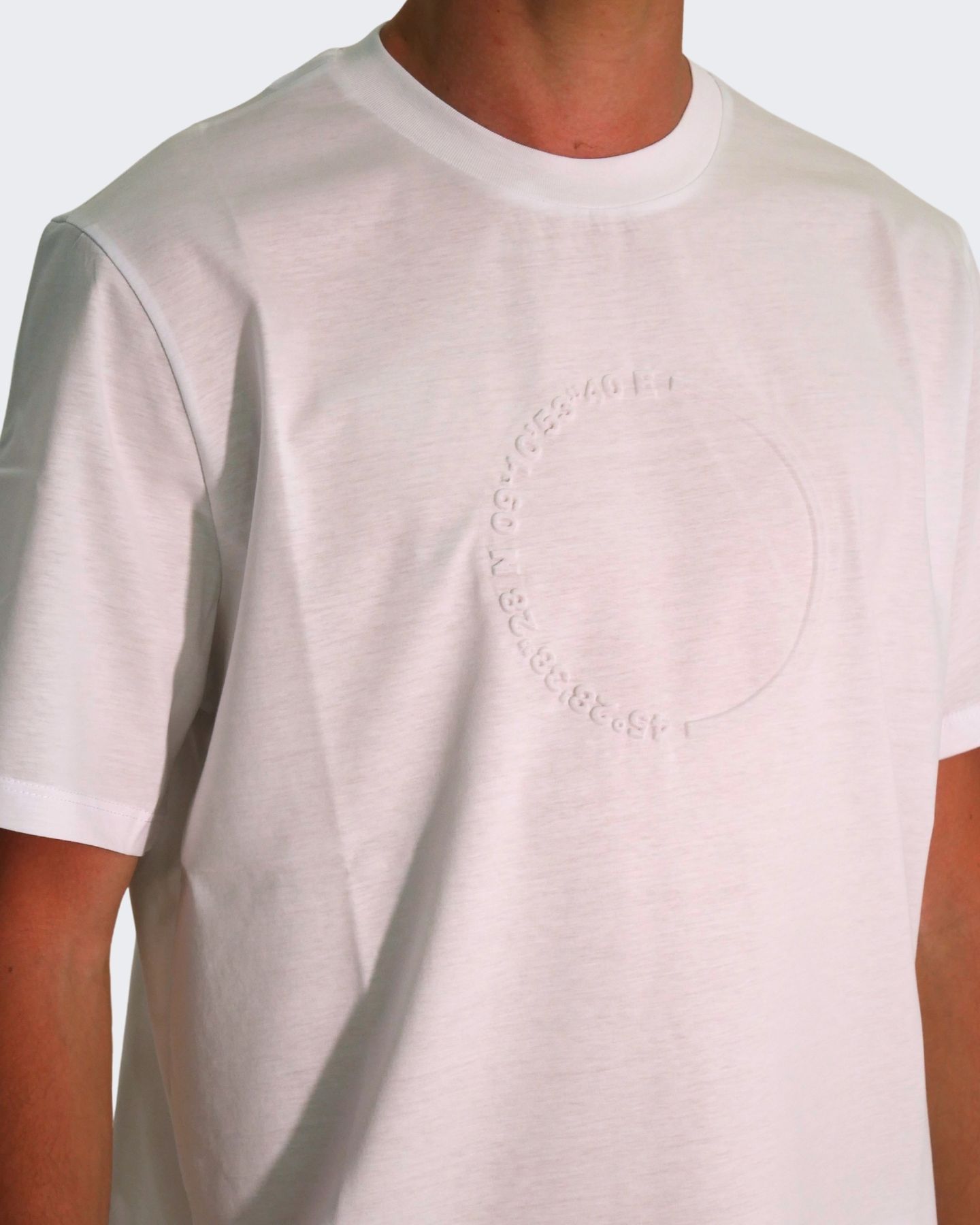 Chiodi Milano T-Shirt 0263-B - SanShopLuxury - 2024, Abbigliamento, Bianco, Chiodi Milano, Idoneo, L, M, Outlet, Primavera/Estate, S, SS24, T-Shirt, Ultimo, Uomo, XL, XXL, XXXL, XXXXL