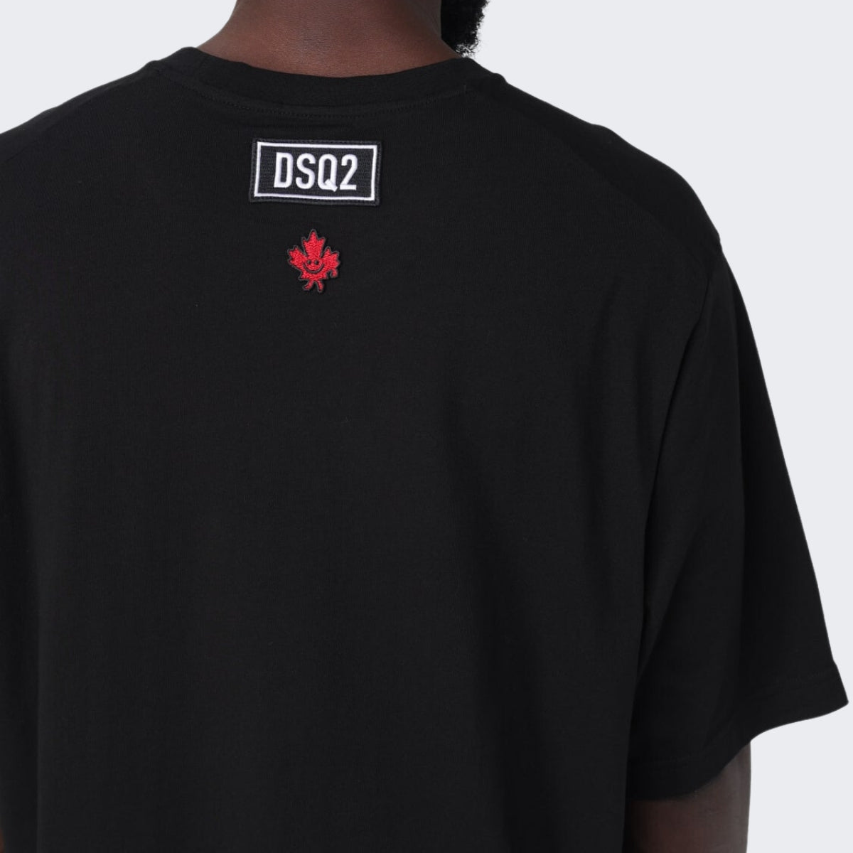 Dsquared2 T-Shirt D9M3Z4850 - SanShopLuxury - 2023, Abbigliamento, Autunno/Inverno, Continuativo, Dsquared2, FW23, Idoneo, L, M, Nero, Outlet, Primavera/Estate, S, T-Shirt, Uomo, XL, XXL