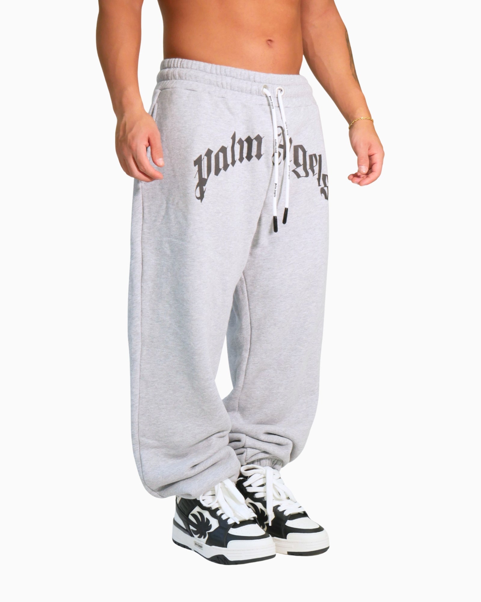 Palm Angels Pantatuta PMCH011C99FLE0010910 - SanShopLuxury - 2022, Abbigliamento, Autunno/Inverno, Carry Over, Continuativo, Grigio, Idoneo, L, New, Palm Angels, Pantatuta, Primavera/Estate, Ultimo, Uomo