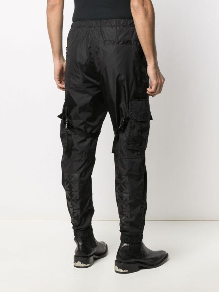 Off-White Pantatuta OMCF004R21FAB0021010