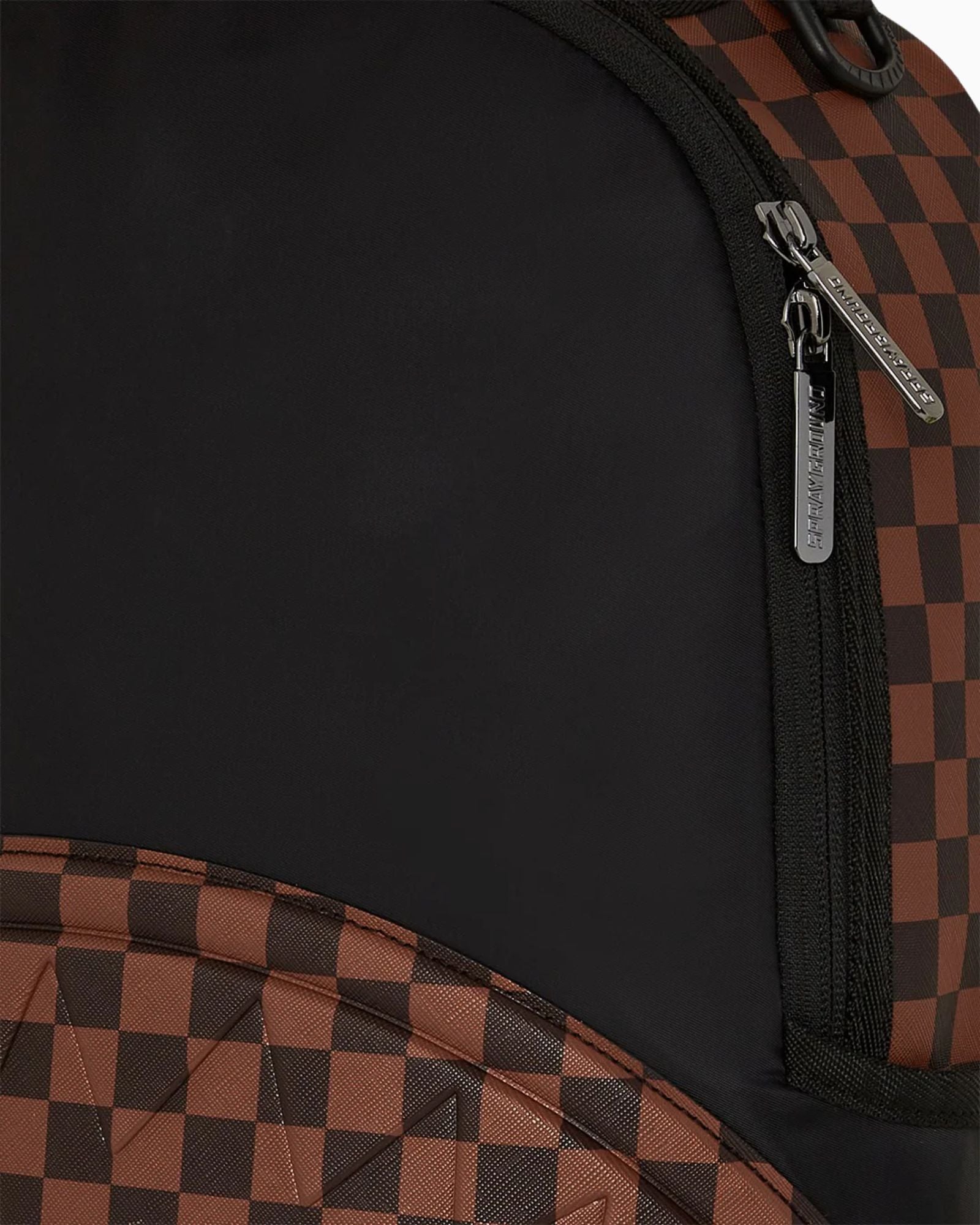 Sprayground Zaino 910B7667NSZ - SanShopLuxury - 2025, Accessori, Autunno/Inverno, Continuativo, Donna, FW25, Marrone, New, Primavera/Estate, Sprayground, Stellato, Unica, UNISEX, Uomo, Valigeria, Zaino