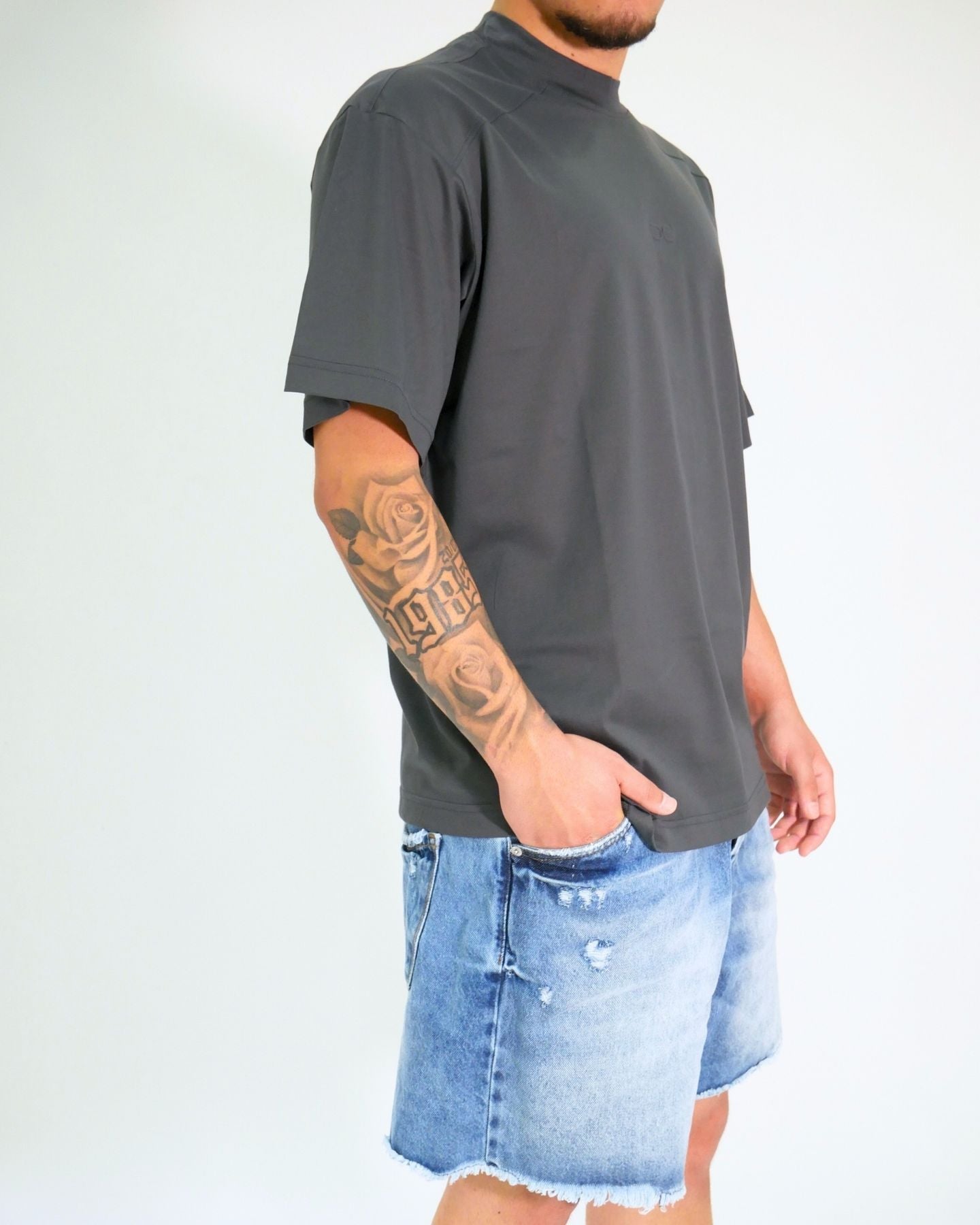 Donotconform T-Shirt TEE1010-P - SanShopLuxury - 2024, Abbigliamento, Donotconform, Grigio, Idoneo, L, M, Outlet, Primavera/Estate, S, SS24, T-Shirt, Uomo, XL