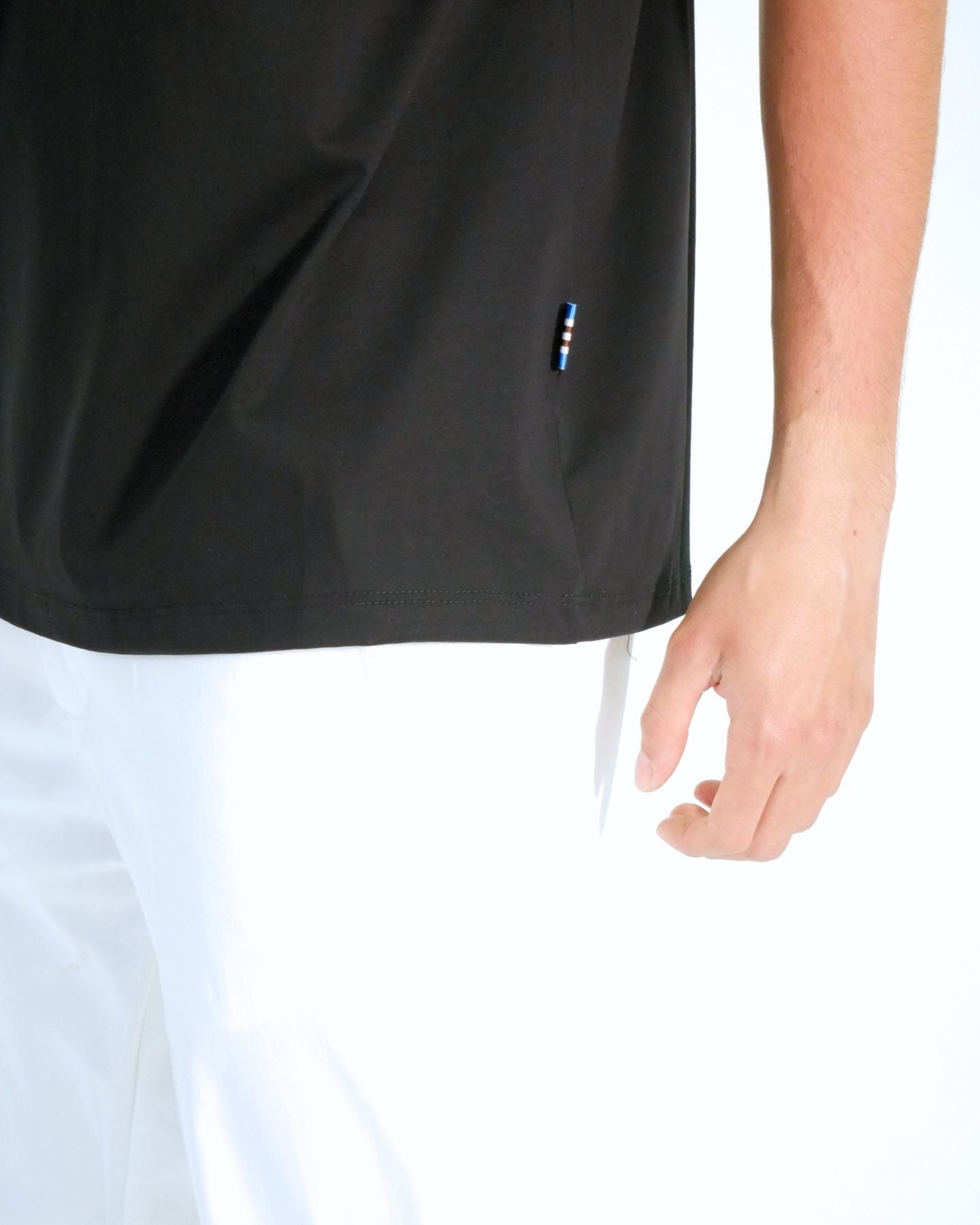 Chiodi Milano T-Shirt 0263-N - SanShopLuxury - 2024, Abbigliamento, Chiodi Milano, Idoneo, L, M, Nero, Outlet, Primavera/Estate, S, SS24, T-Shirt, Uomo, XL, XXL, XXXL, XXXXL