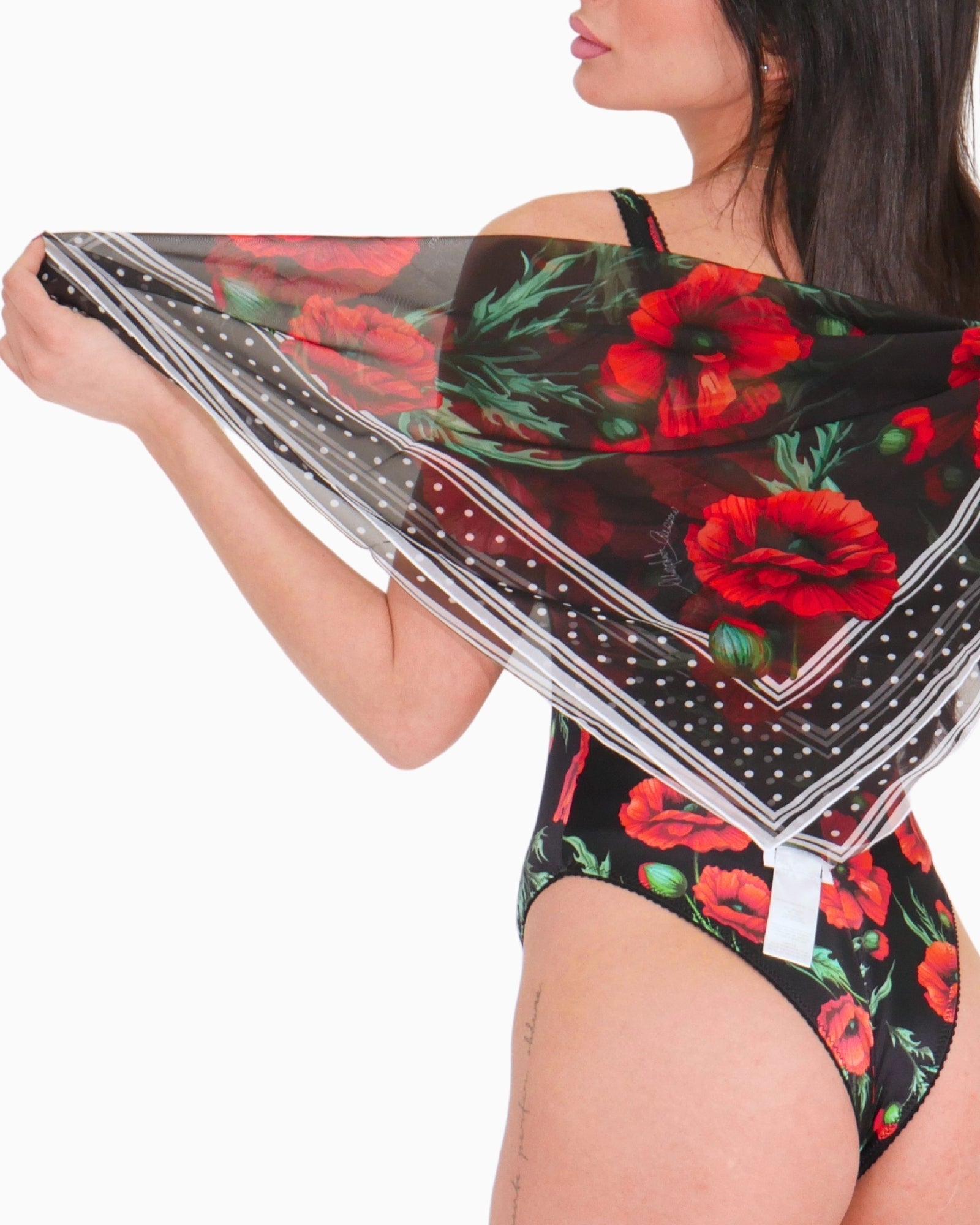 District Margherita Mazzei Foulard 5PS03-0050 - SanShopLuxury - 2025, Abbigliamento, Beachwear, District Margherita Mazzei, Donna, Foulard, Idoneo, Nero, New, Primavera/Estate, SS25, Ultimo, Unica