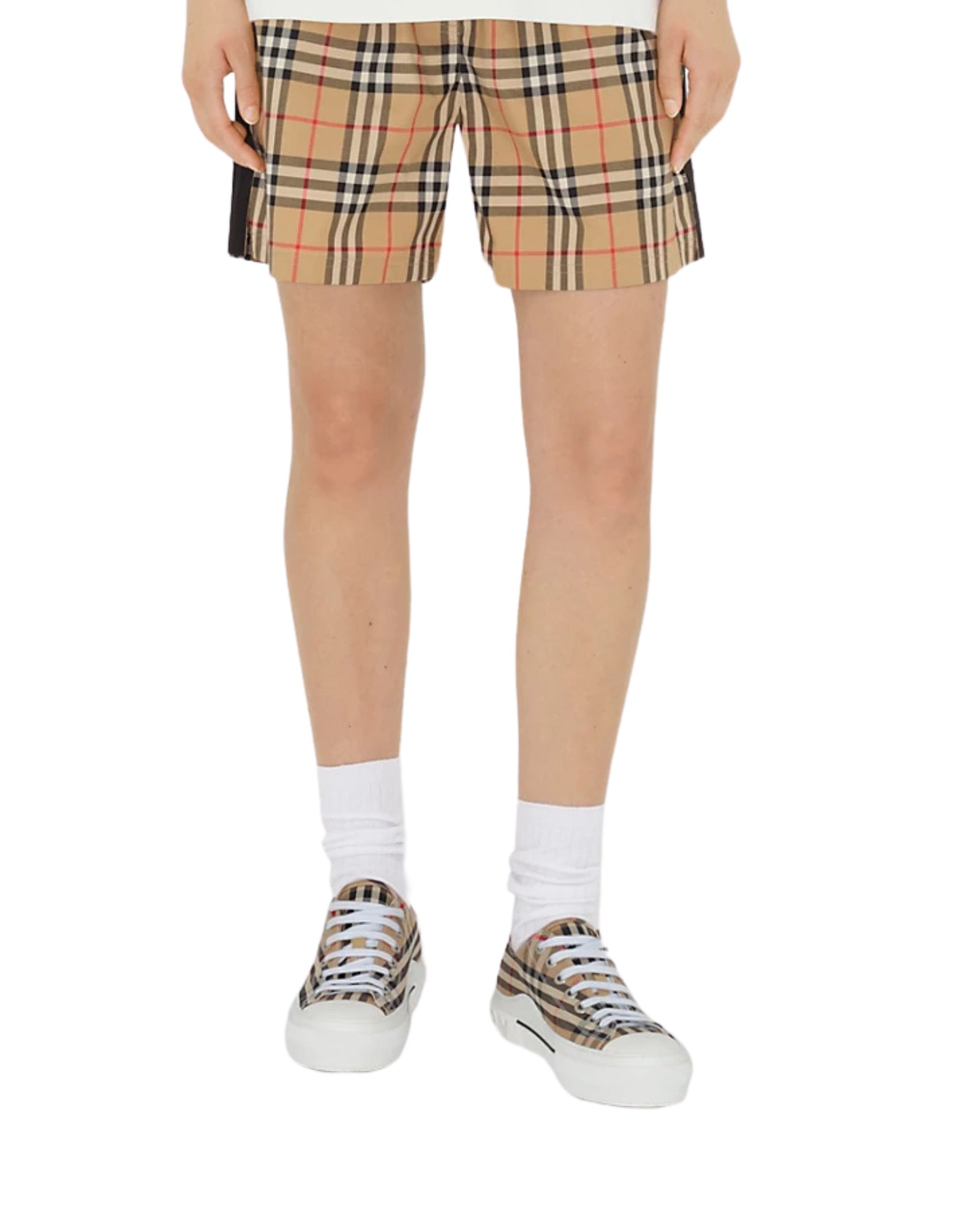 Burberry Sneakers 8050506 A7028