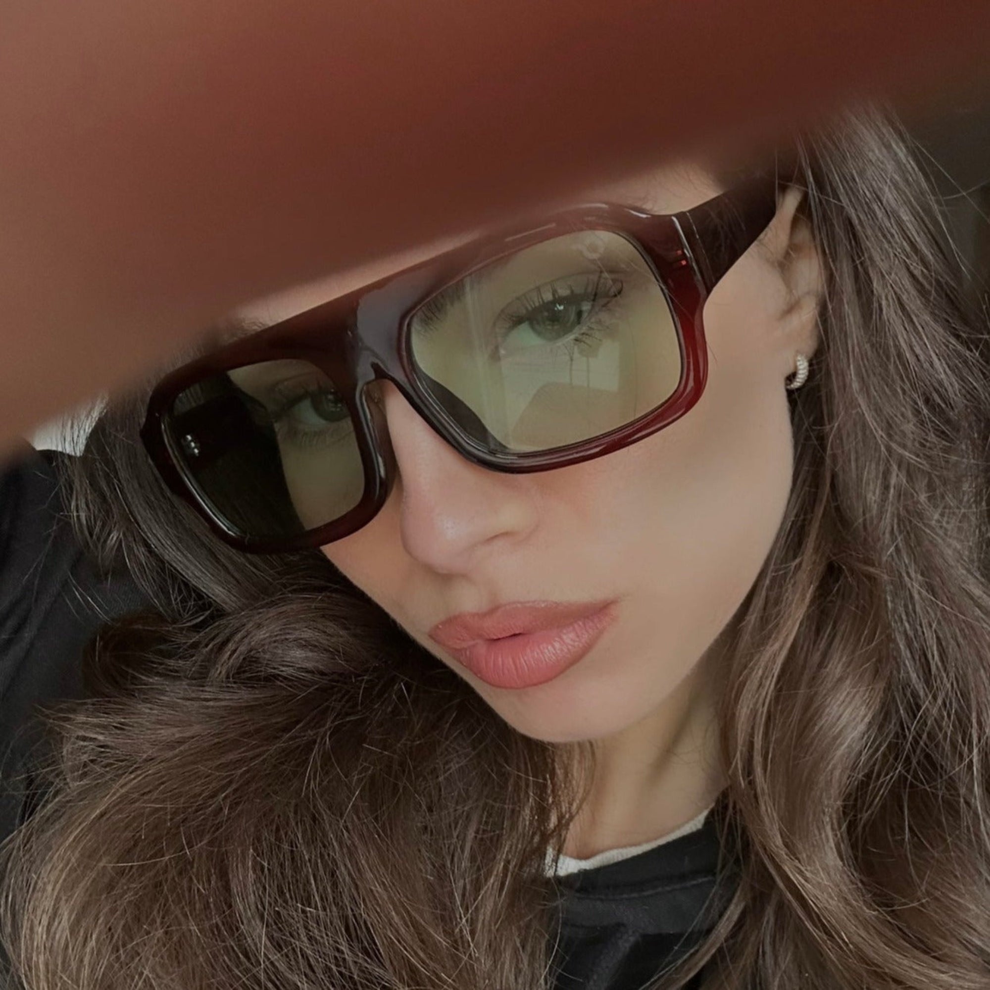 Sunglasses Occhiali ROMA VINO-C04 - SanShopLuxury - 2025, Accessori, Autunno/Inverno, Bellezza, Bordeaux, Carry Over, Continuativo, Donna, Idoneo, New, Occhiali, Primavera/Estate, Sunglasses, UNISEX, Uomo