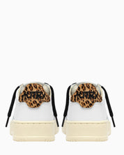 Autry Sneakers AULW/OC01