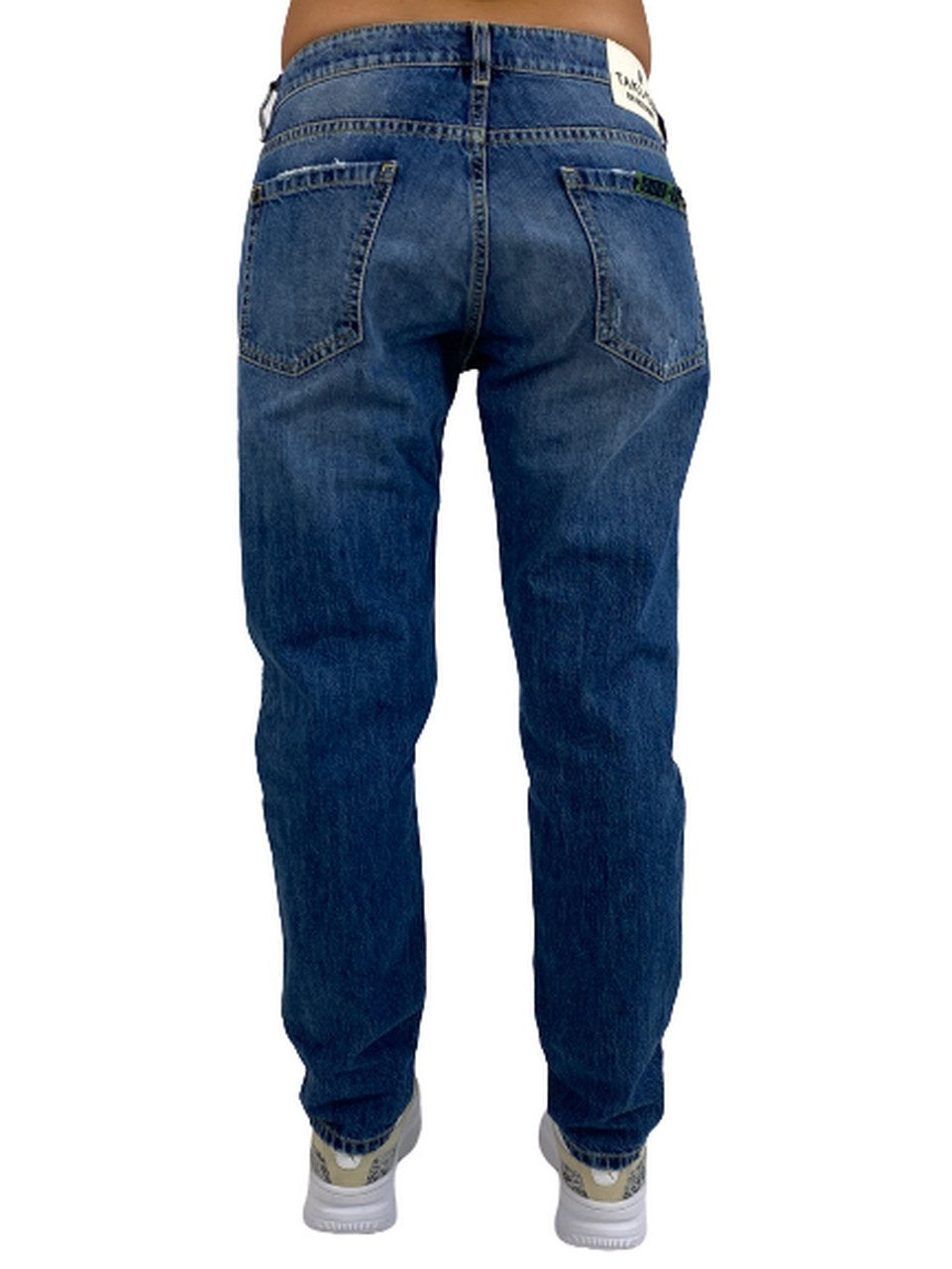 Takutea Jeans PAKARU BAR
