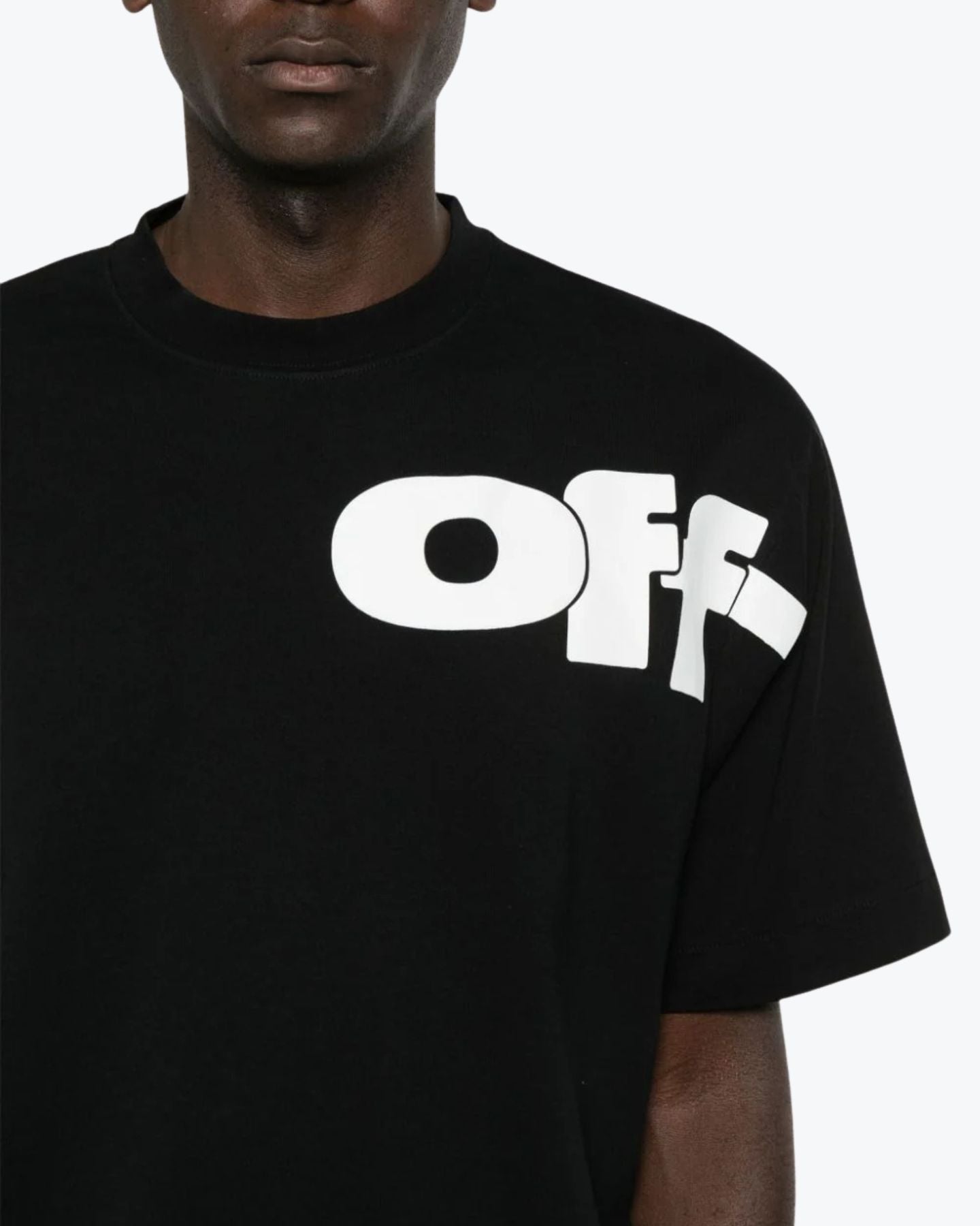 Off-White T-Shirt OMAA120F24JER00G-1001 - SanShopLuxury - 2024, Abbigliamento, Autunno/Inverno, Continuativo, FW24, Idoneo, L, M, Nero, Off-White, Outlet, Primavera/Estate, S, T-Shirt, Uomo, XL