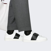 Valentino Garavani Sneakers Y2S0830BLU A01 - SanShopLuxury - 39, 39.5, 40, 40.5, 41, 41.5, 42, 42.5, 43, 43.5, 44, 44.5, 45, 45.5, 46, Autunno/Inverno, Bianco, Bianco-Nero, Calzature, Carry Over, Continuativo, Idoneo, New, Primavera/Estate, Sneakers, Ultimo, Uomo, Valentino Garavani