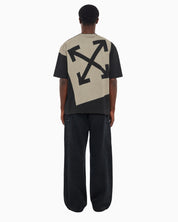 Off-White T-Shirt OMAA120F26JER01C001