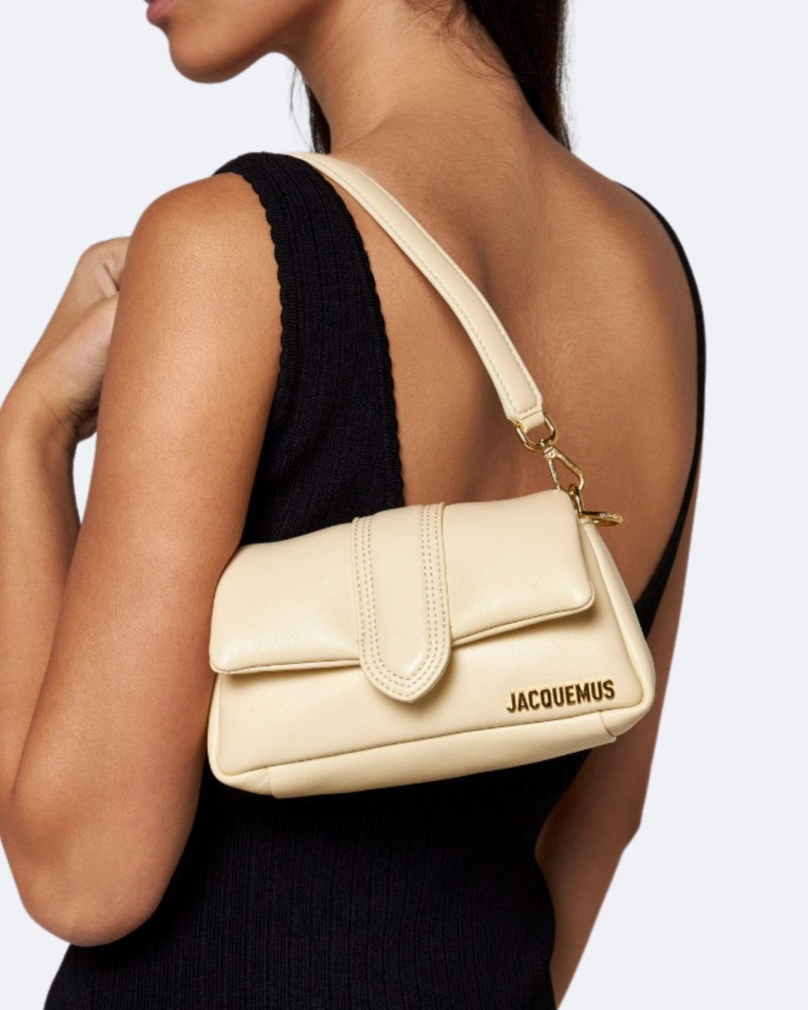 Jacquemus Borsa a Tracolla 233BA335/3073120 - SanShopLuxury - 2024, Autunno/Inverno, Beige, Borsa a Tracolla, Continuativo, Donna, FW24, Idoneo, Jacquemus, Outlet, Primavera/Estate, Ultimo, Unica, Valigeria